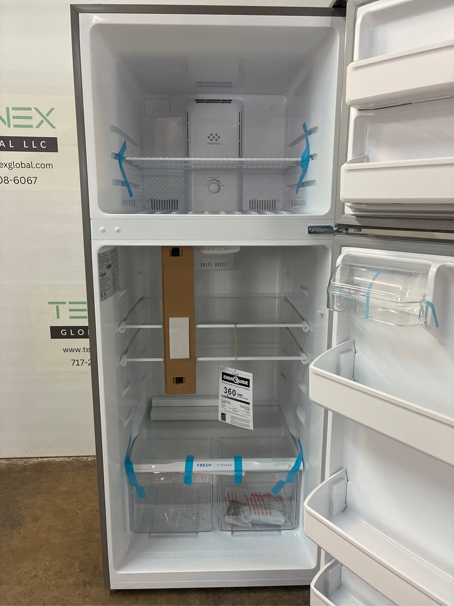 17.6 cu.ft. Top Freezer Refrigerator, Brushed Steel