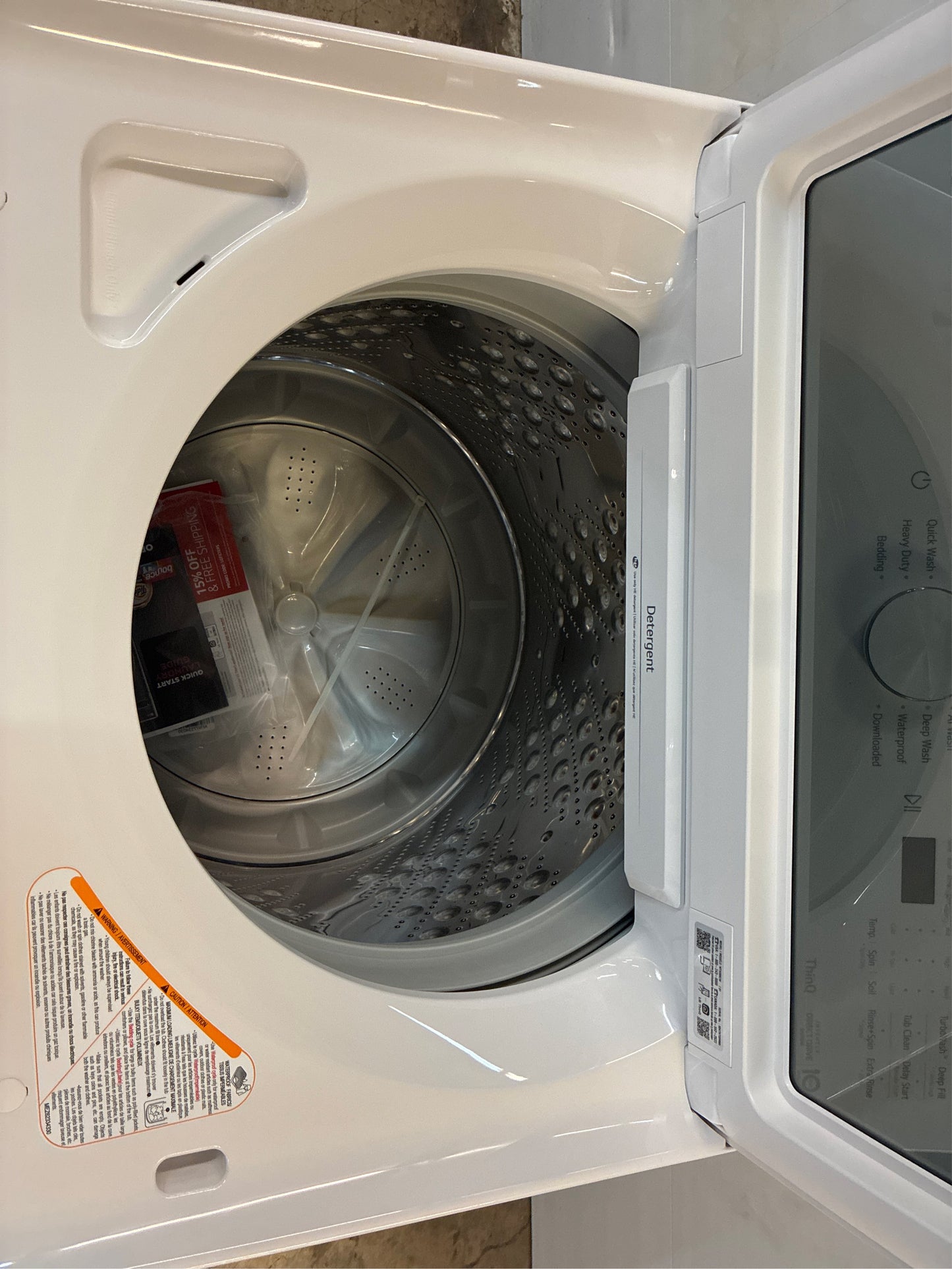 LG 5.0 cu.ft. SMART Washer in Alpine White