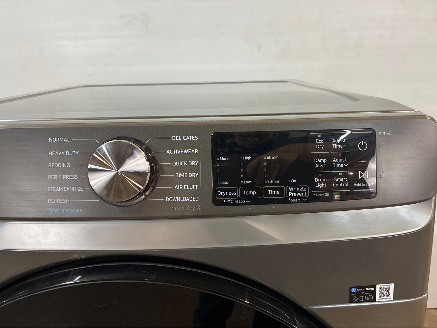 Samsung 7.5 cuft Smart Stackable Electric Dryer with Steam