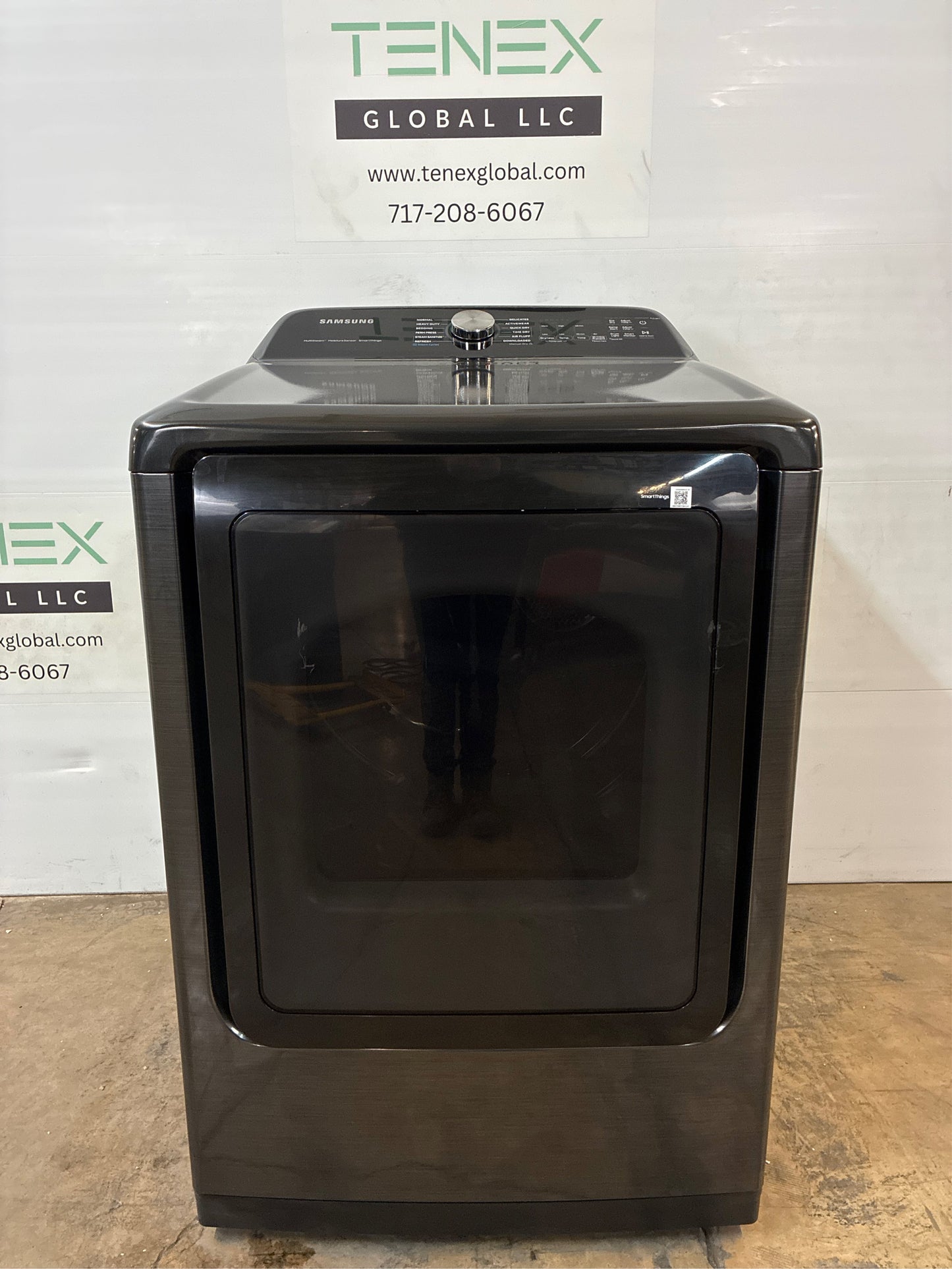 Samsung Brushed Black 7.4 cu. ft. Gas Dryer with Steam+