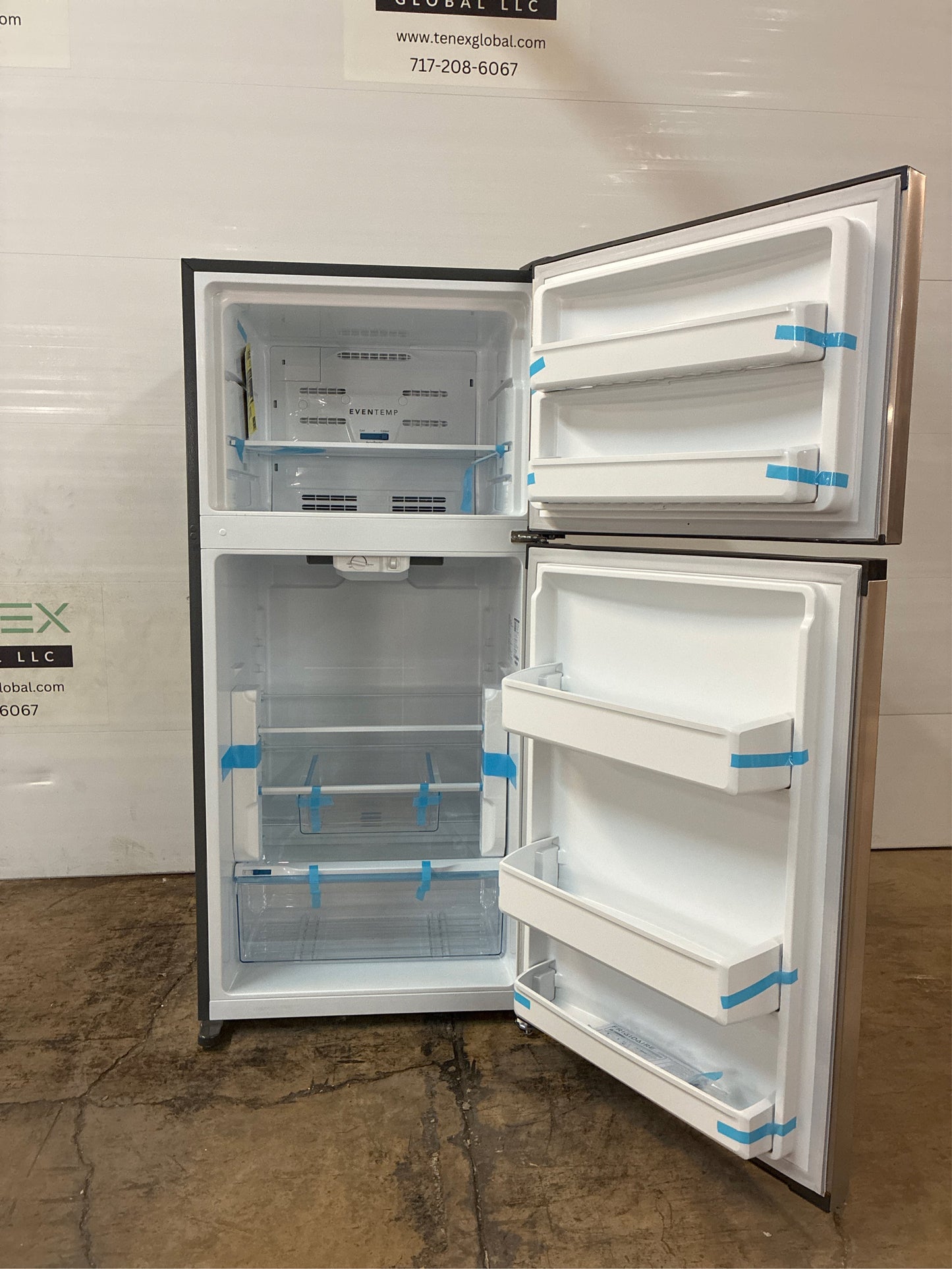 Frigidaire 13.9 cu. ft. Top Freezer Refrigerator