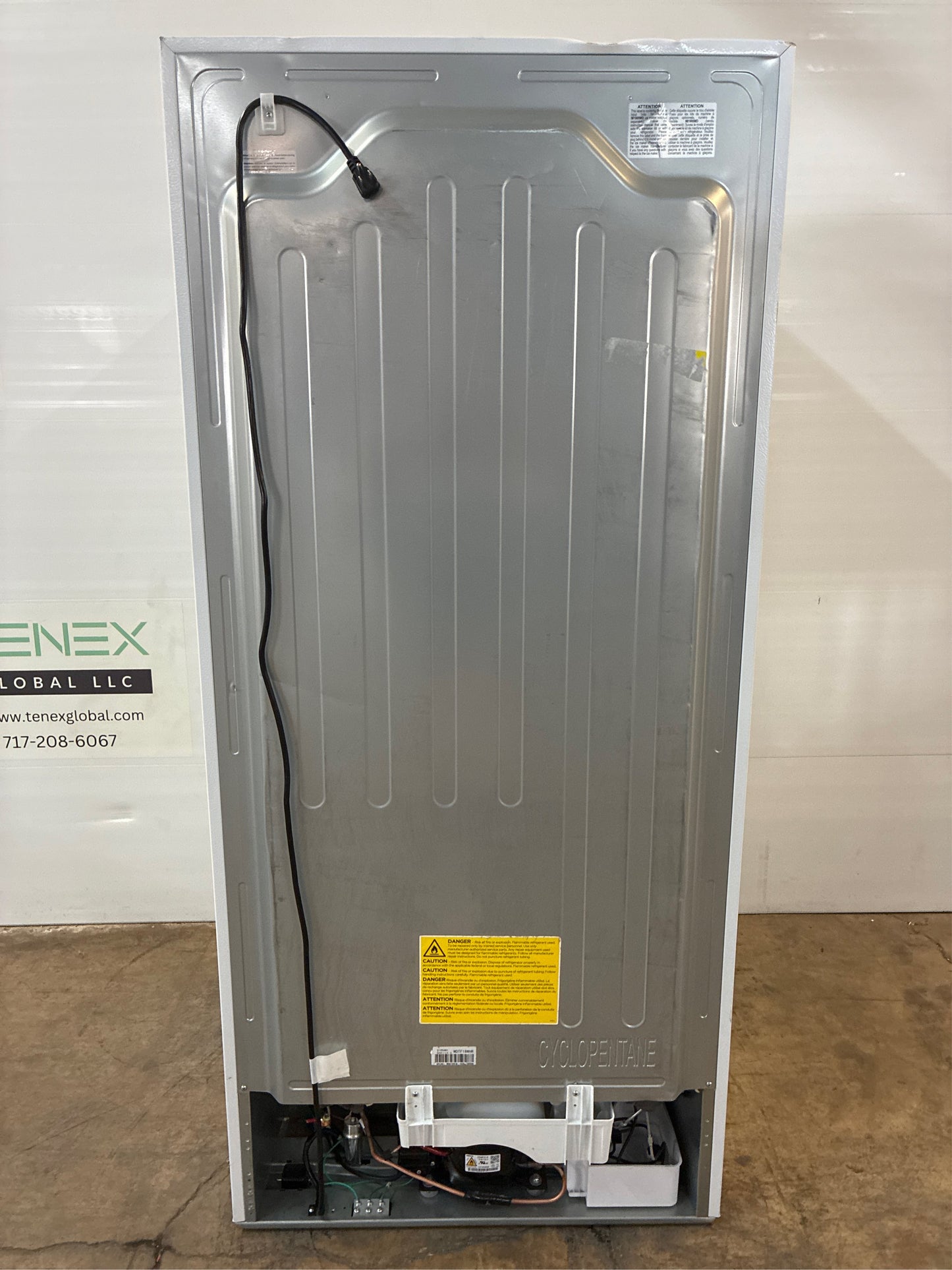 18 cu. ft. Top Freezer Refrigerator in White