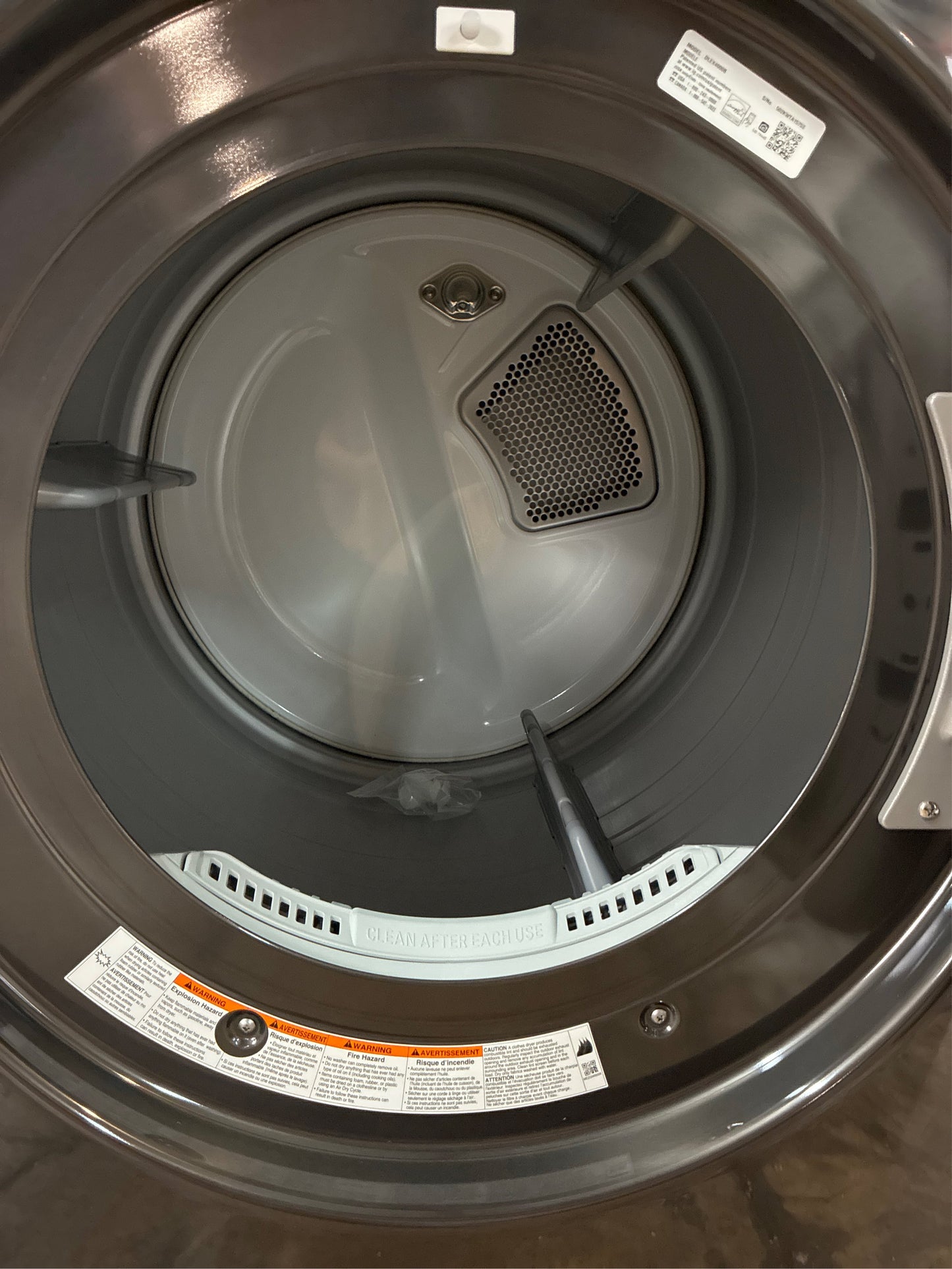 LG True Steam 7.4-cu ft Vented Electric Dryer