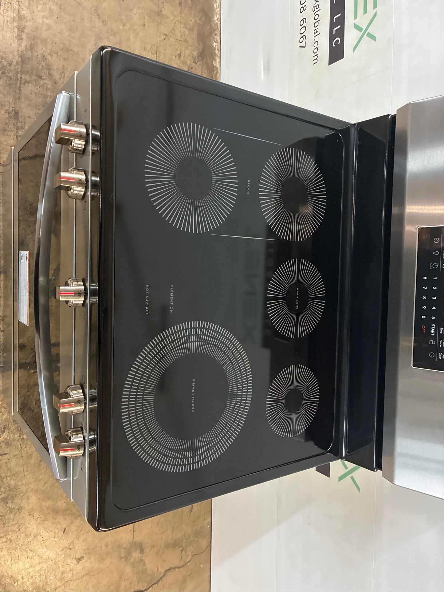 Frigidaire Gallery 30in 5 Burner Freestanding Electric Range