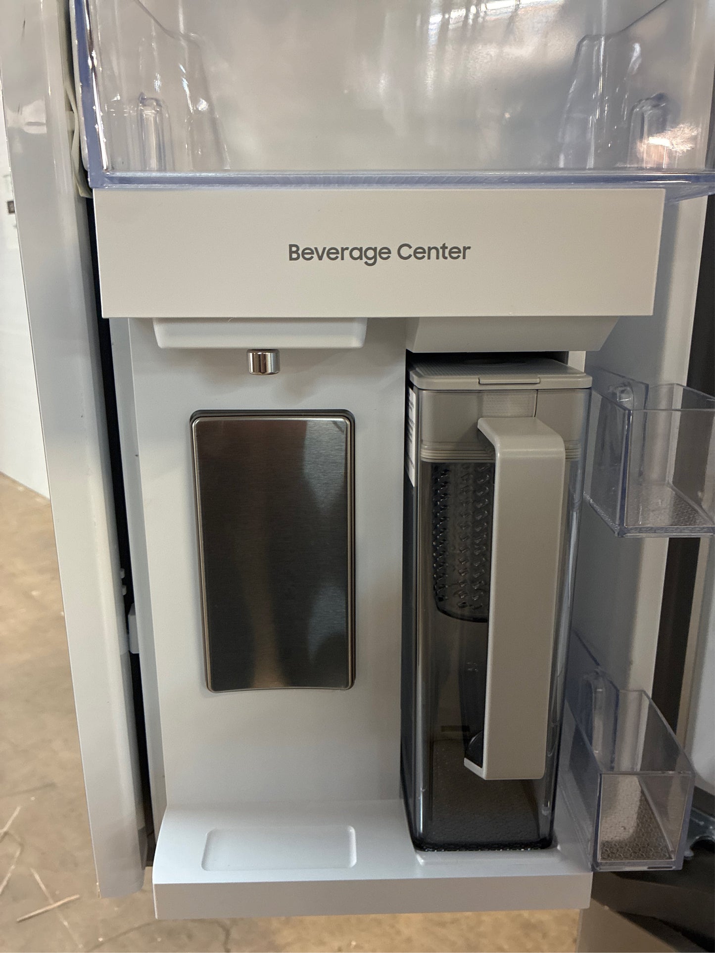 Samsung 33 in. French Door Refrigerator w/ Beverage Center