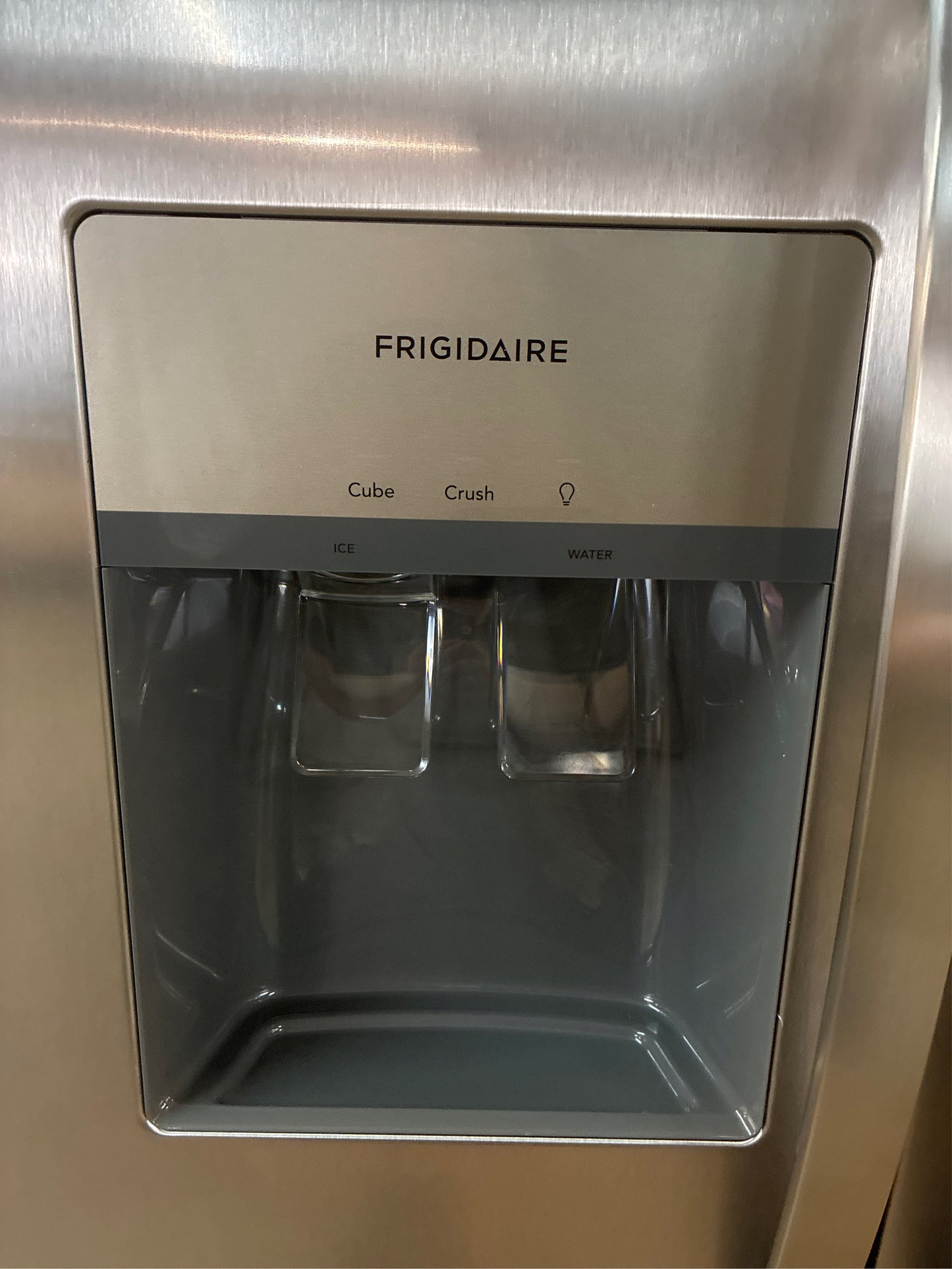 Frigidaire 33 in. 22.3 cu. ft. Side by Side Refrigerator