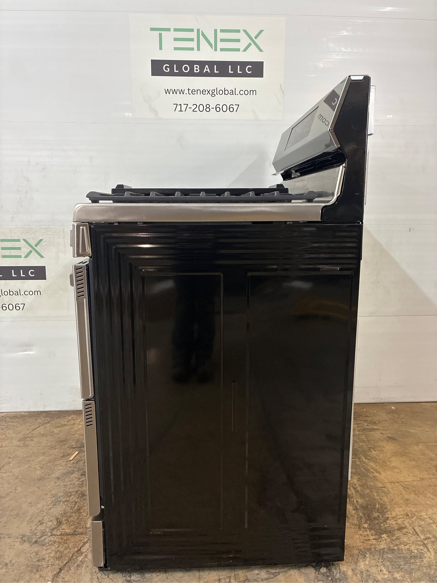 Samsung 6 cu ft 30" Gas Range with Air Fry