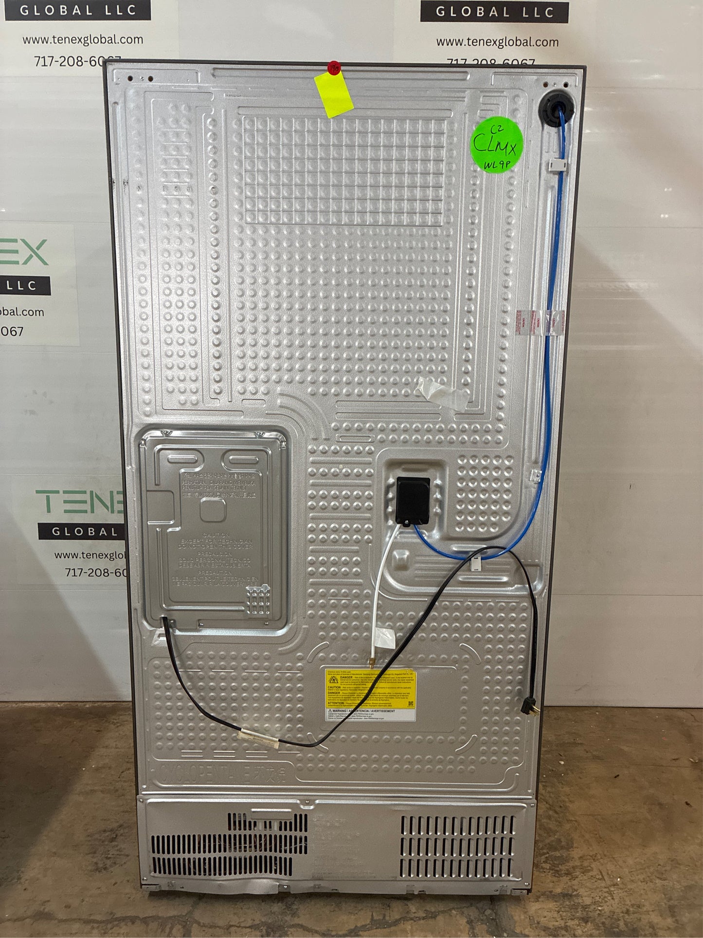 Samsung Bespoke 4-Door Flex Refrigerator with Hub+ Charcoal