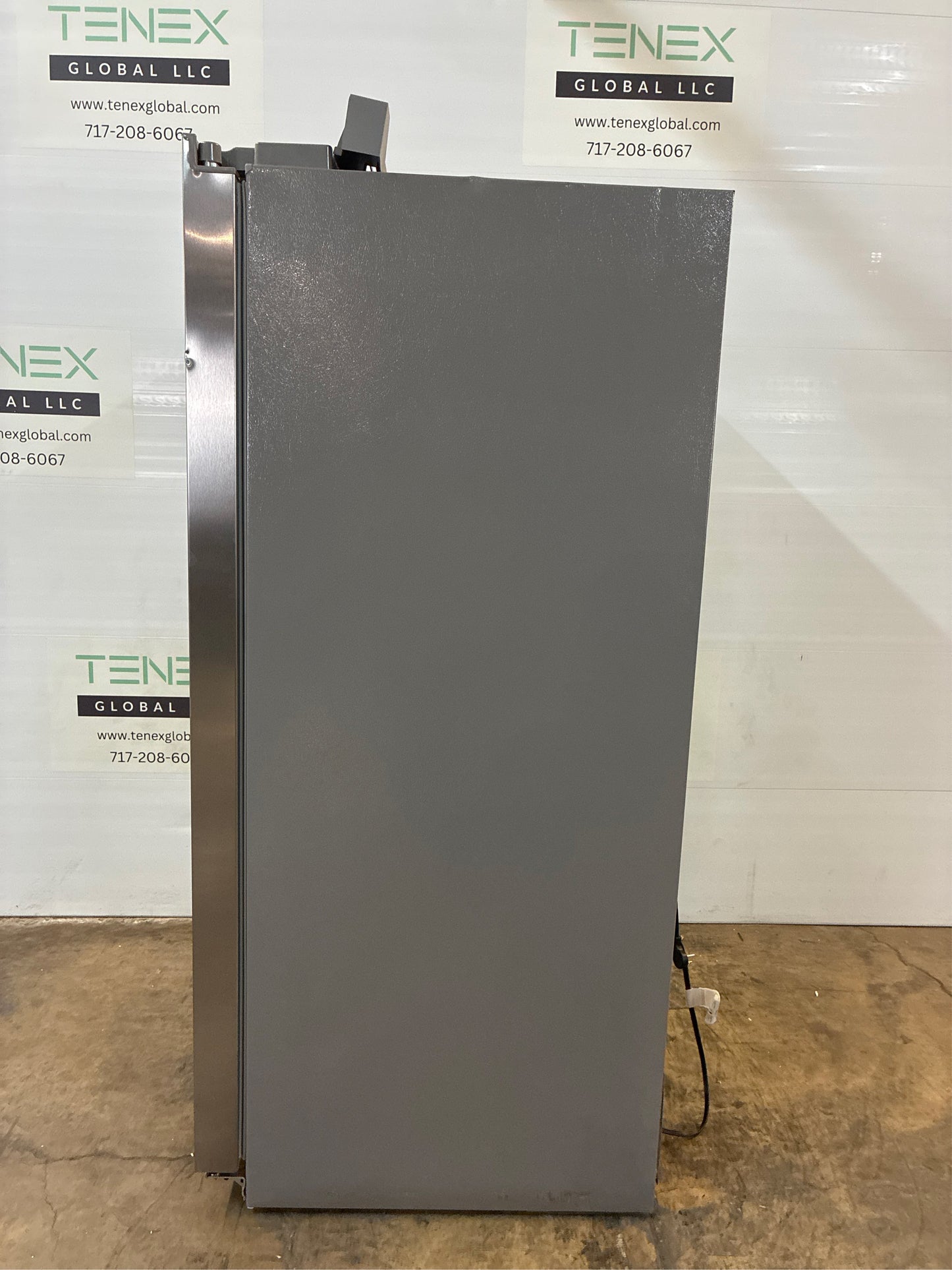 Frigidaire 33" 22.3 cu. ft. Side by Side Refrigerator