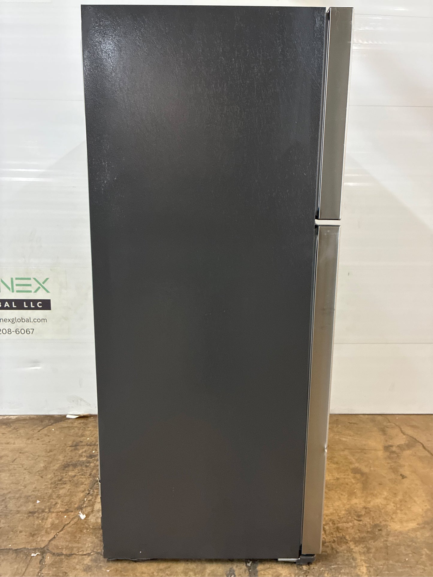 Frigidaire 30 in. Top Freezer Refrigerator, Steel