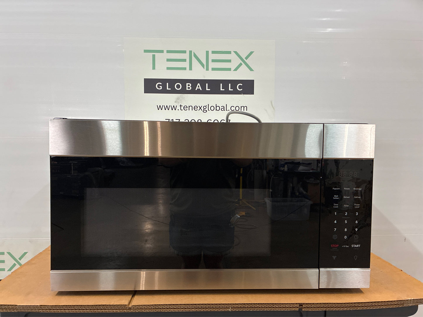 Frigidaire 30 in. OTR Microwave in Stainless Steel