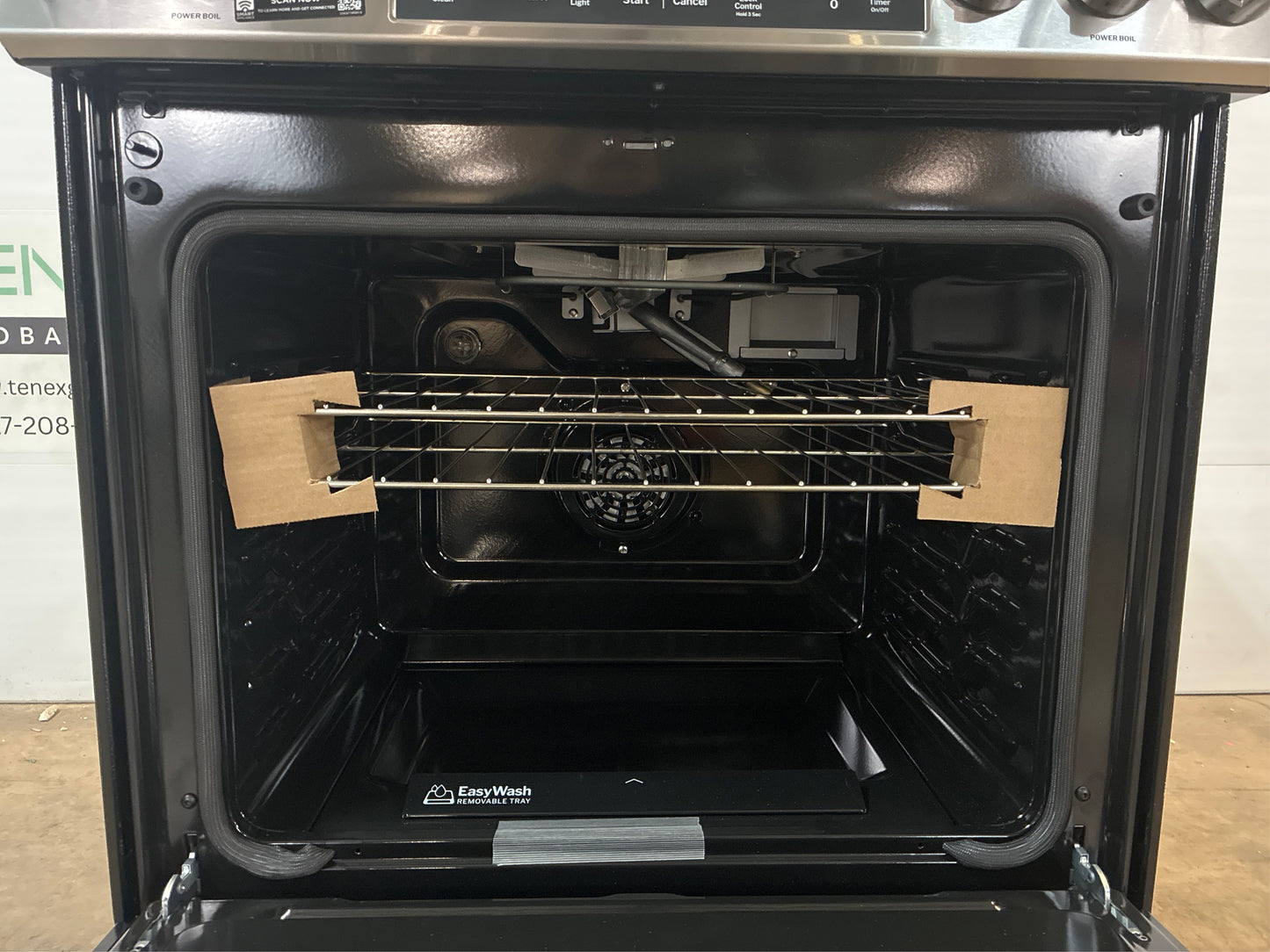 GE 30 in. 5-Burner Gas Convection Range