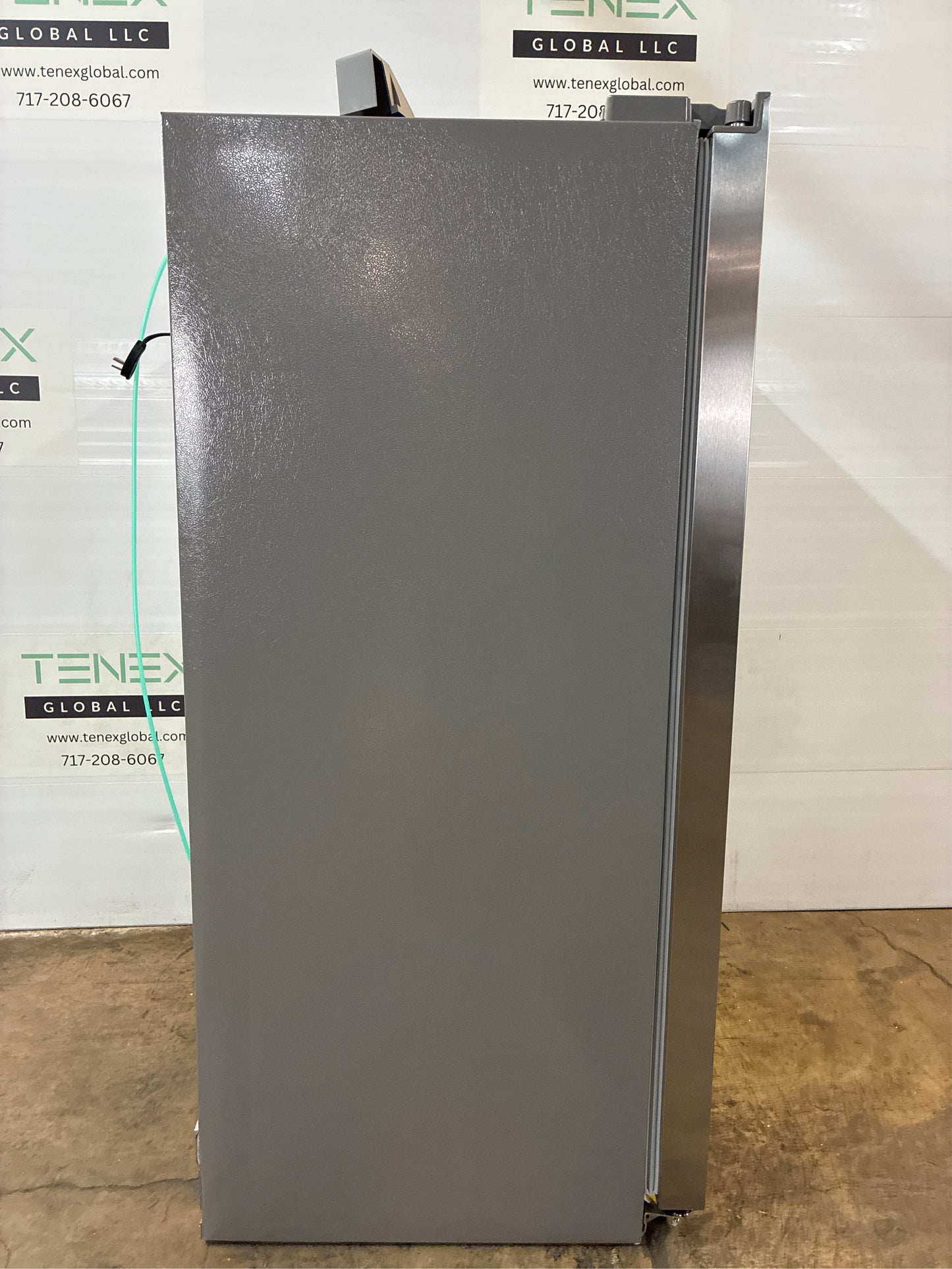 Frigidaire 36 in. 25.6 cu. ft. Side by Side Fridge