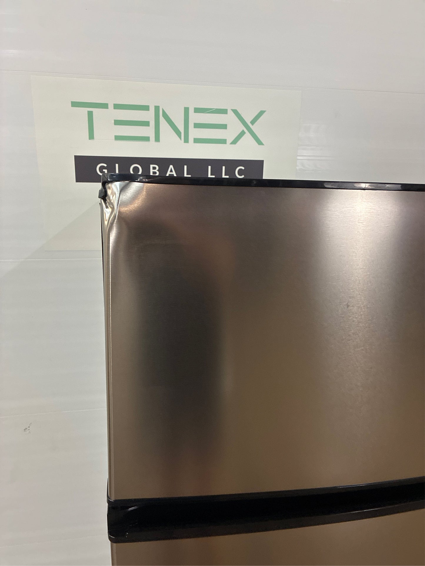7.1 cu. ft. Top Freezer Refrigerator, SS Look