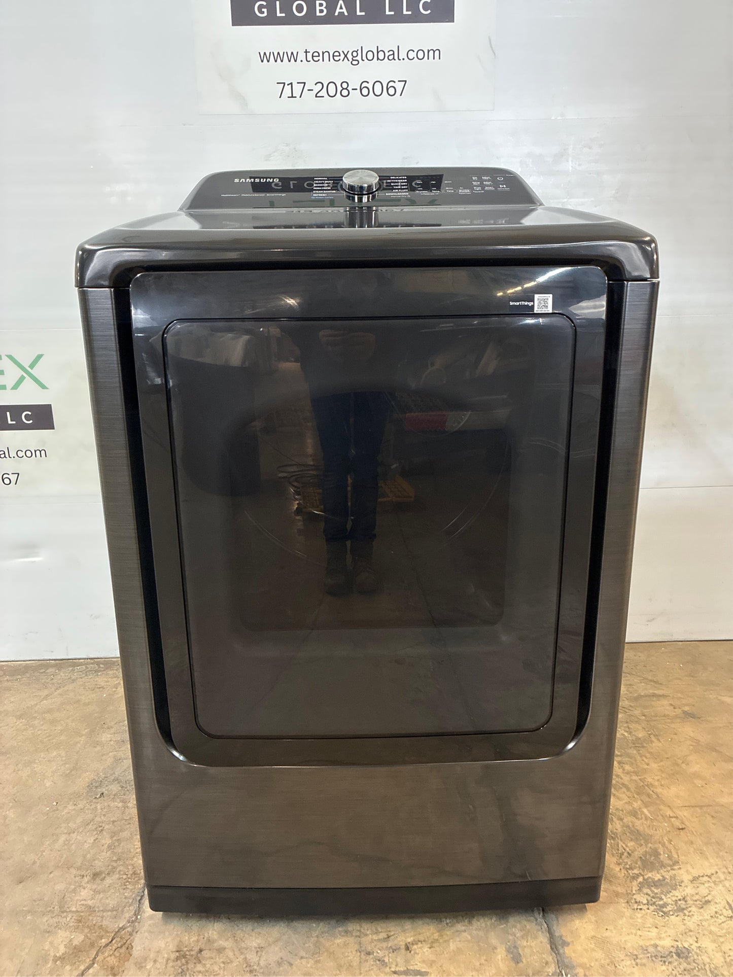 Samsung Brushed Black 7.4 cu ft - Gas Dryer with Steam+