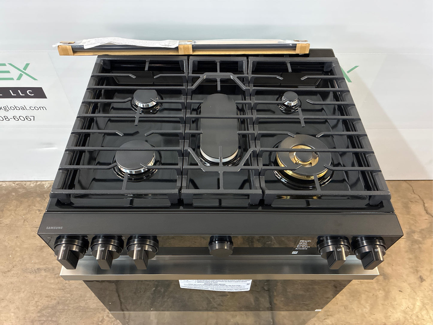 Bespoke 30 in. 6.0 cu. ft. 5 Burner Smart Slide-In Gas Range with Air Sous Vide & Air Fry in Stainless Steel