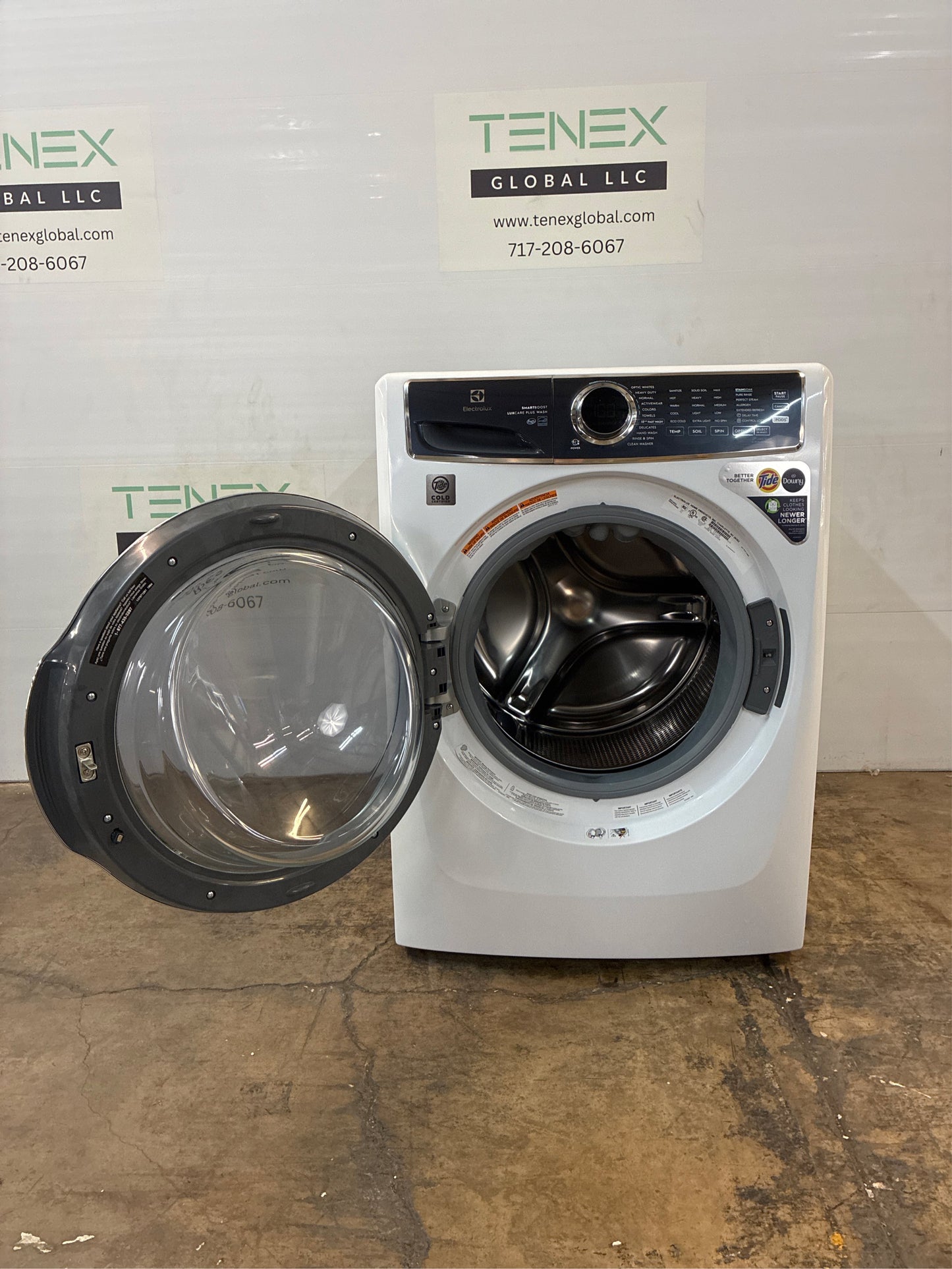 Electrolux 27 in. W 4.5 cu. ft. Front Load Washer, White