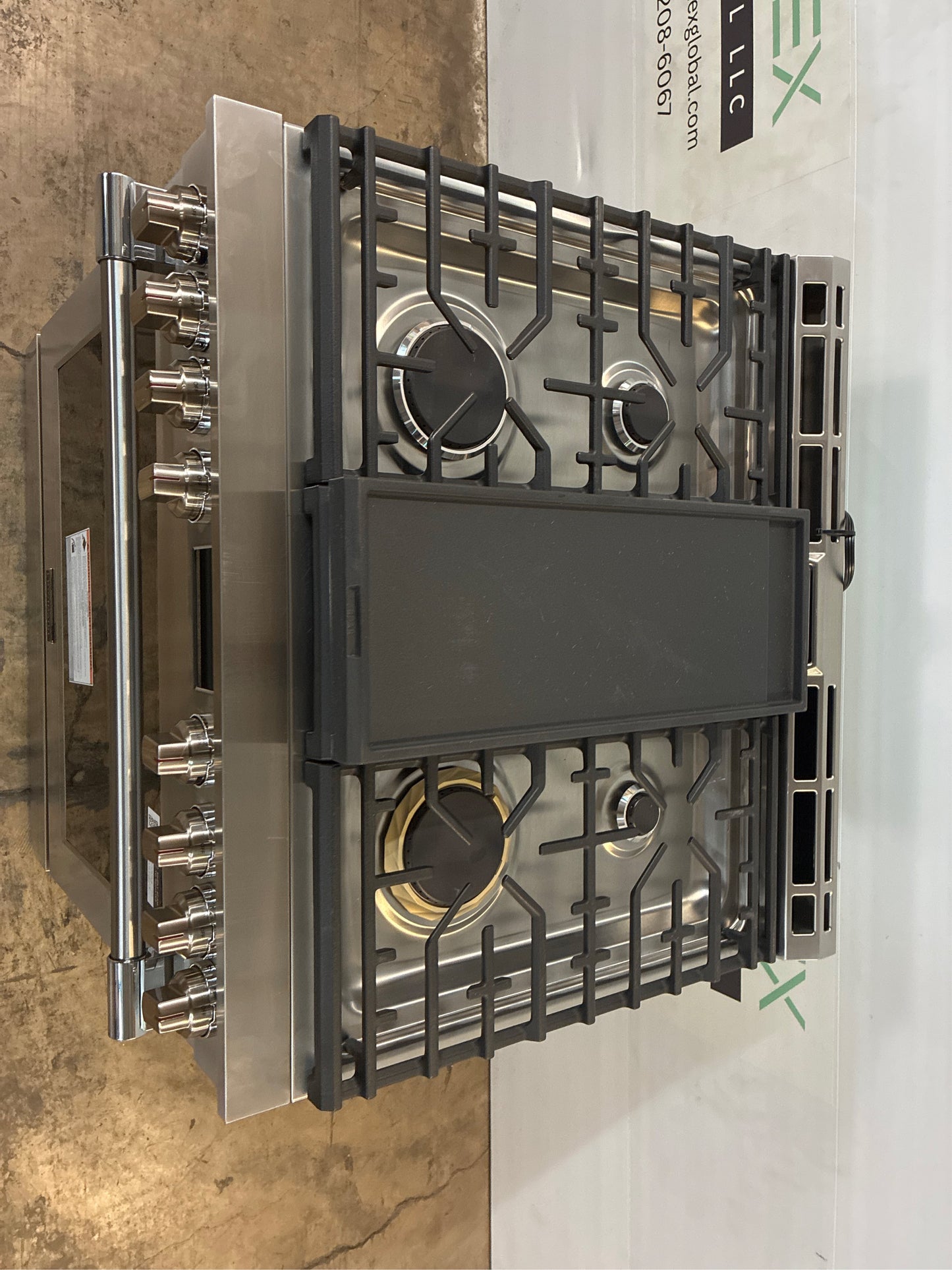 Frigidaire 30in 6 Burner Gas Range Stainless Steel