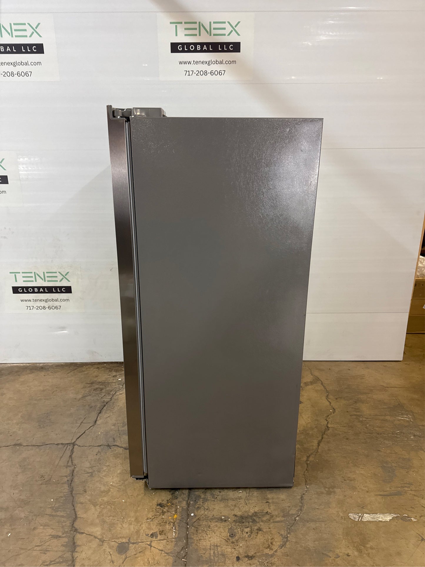Frigidaire 22.3 cuft. 33 in. Side by Side Refrigerator