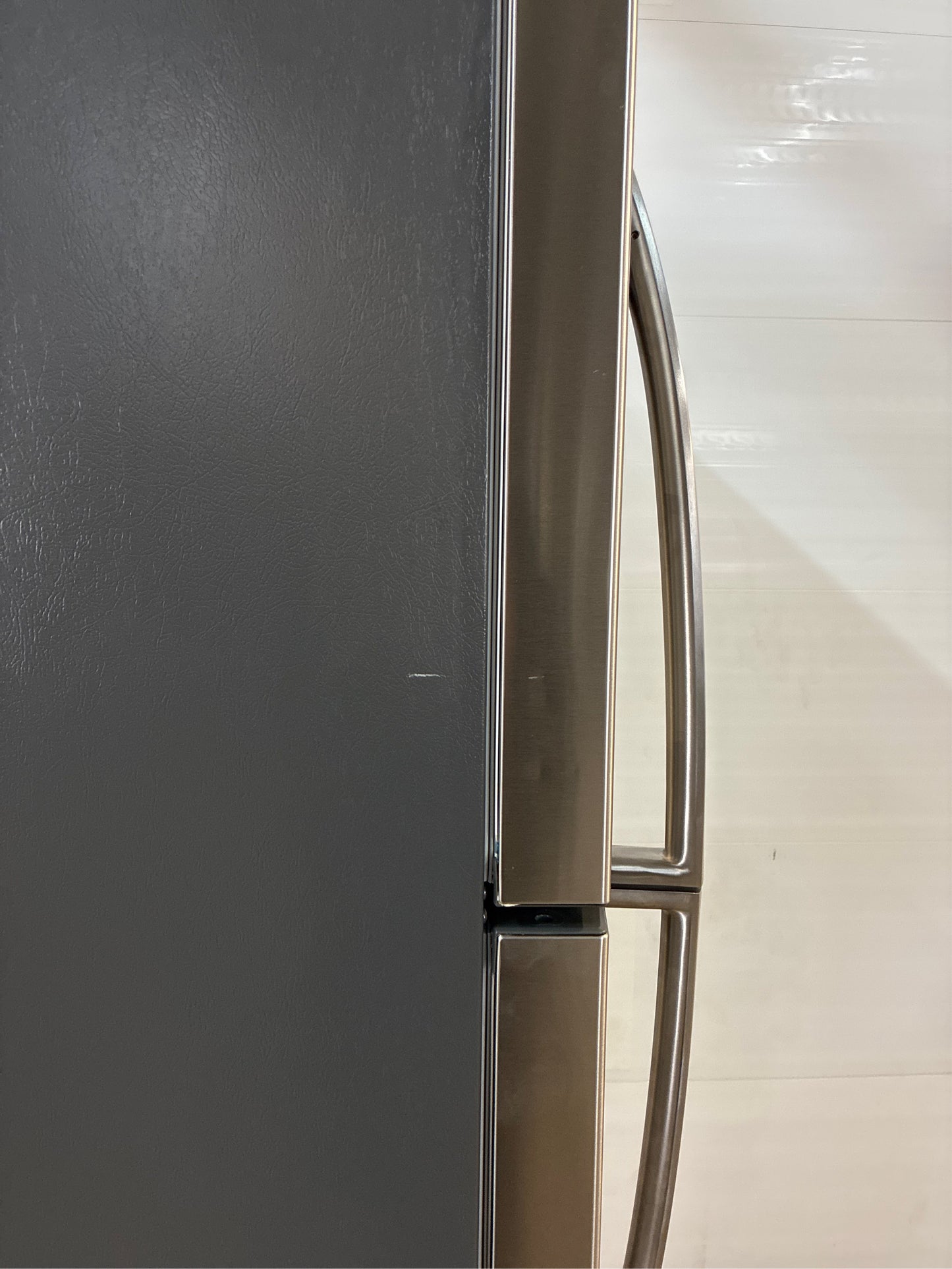 Frigidaire 30 in. 20 cu. ft. Top Freezer Refrigerator, Steel