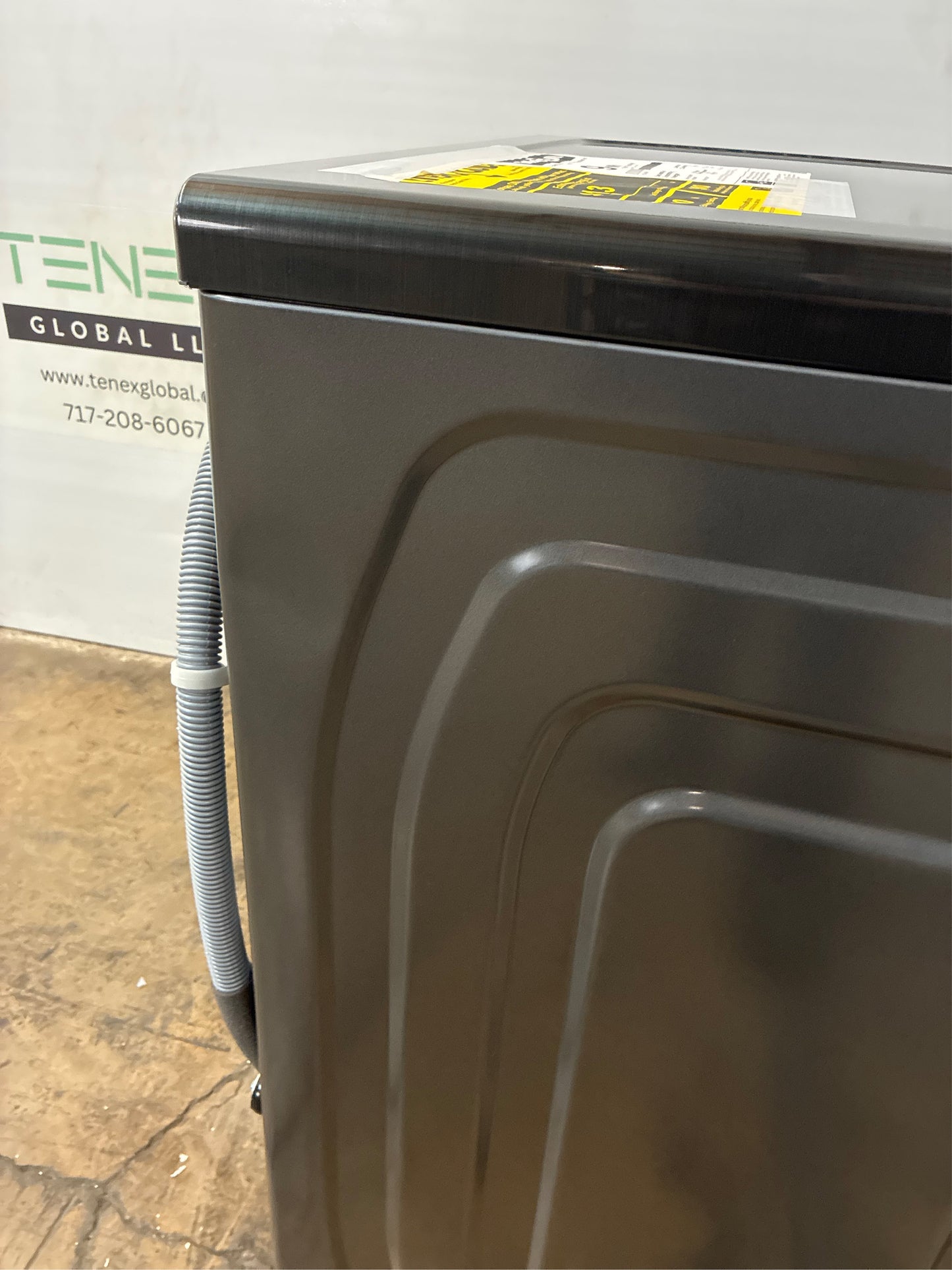 Samsung 4.5 cu. ft. Front-Load Washer, Brushed Black