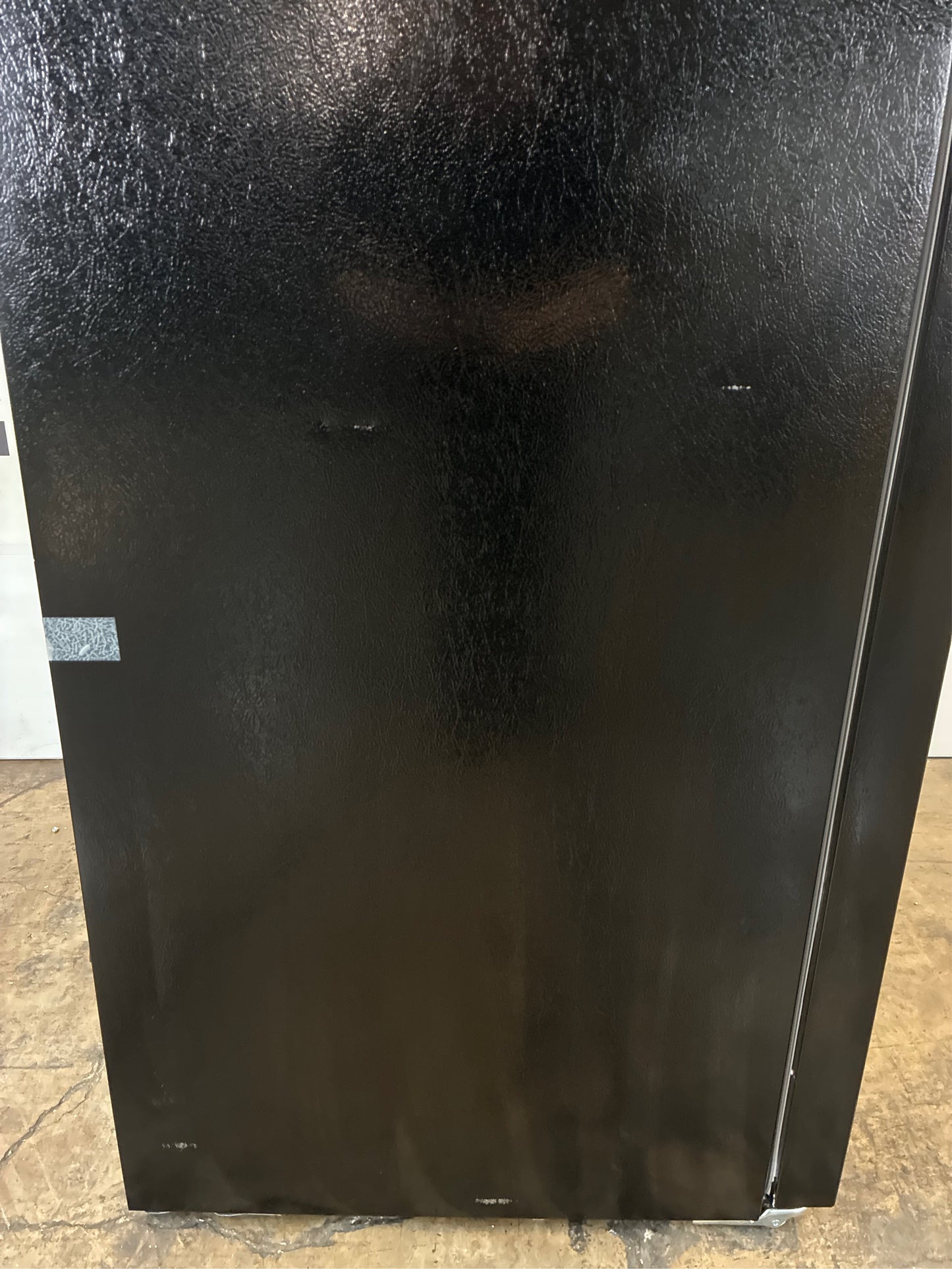 Frigidaire 18.3 Cu. Ft. Top Freezer Refrigerator-Black