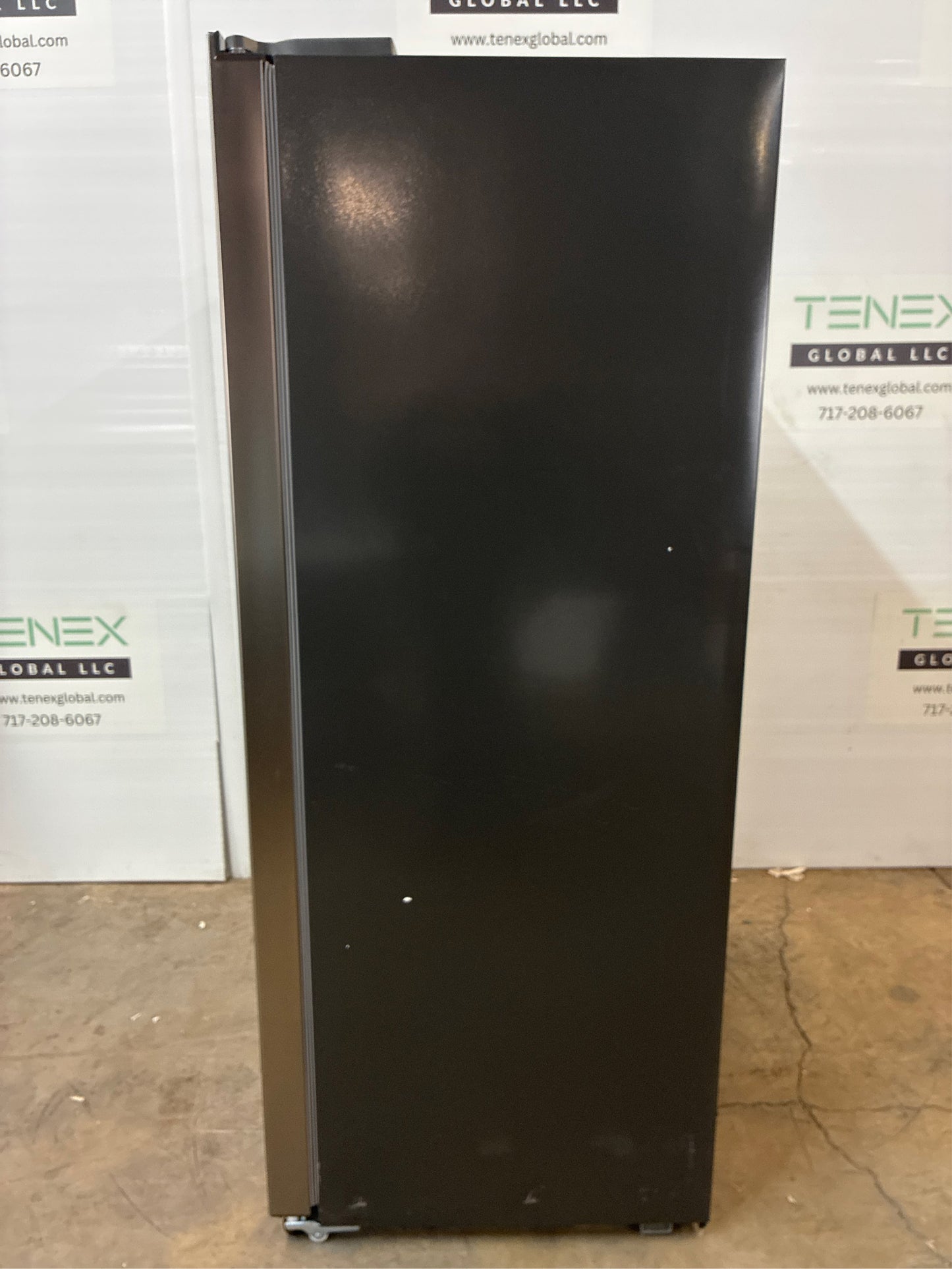 Frigidaire 21.4 cu. ft. Side-By-Side Refrigerator