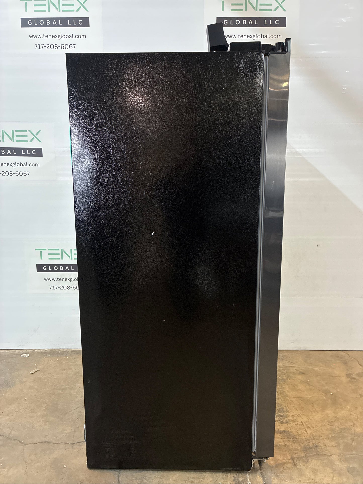 Frigidaire Black Stainless 36" SxS Refrigerator, 25.6 cu ft