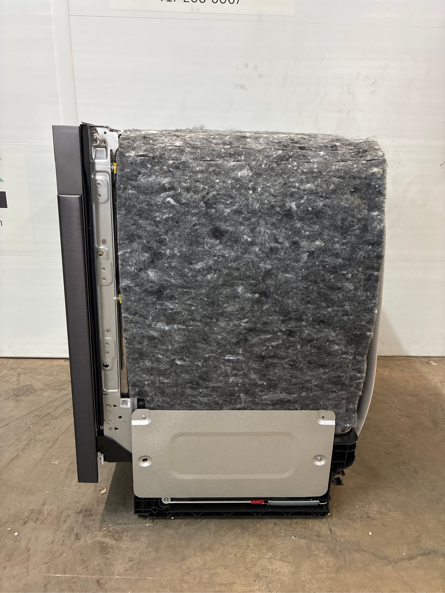 Samsung Smart 46 dBA Dishwasher StormWash Matte Black