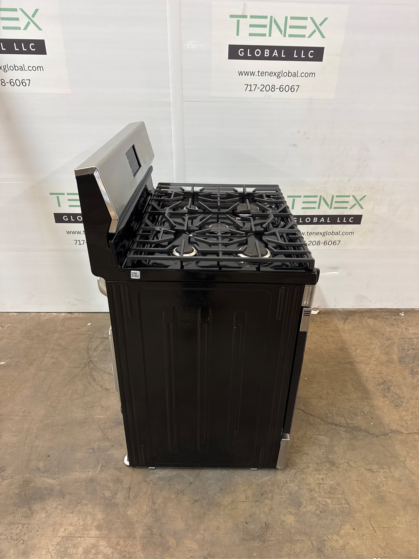 Frigidaire 30 in. 5-Burner Freestanding Gas Range (SS)