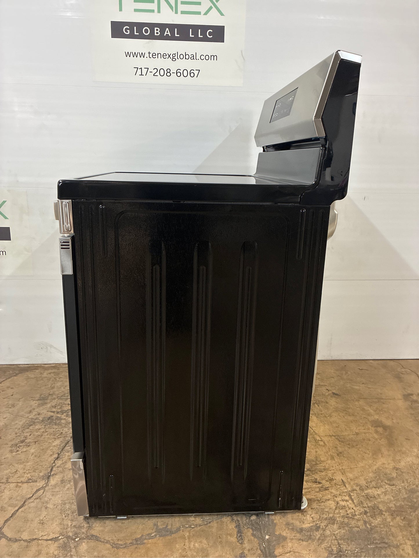 Frigidaire 30 in. 5 Burner Freestanding Electric Range