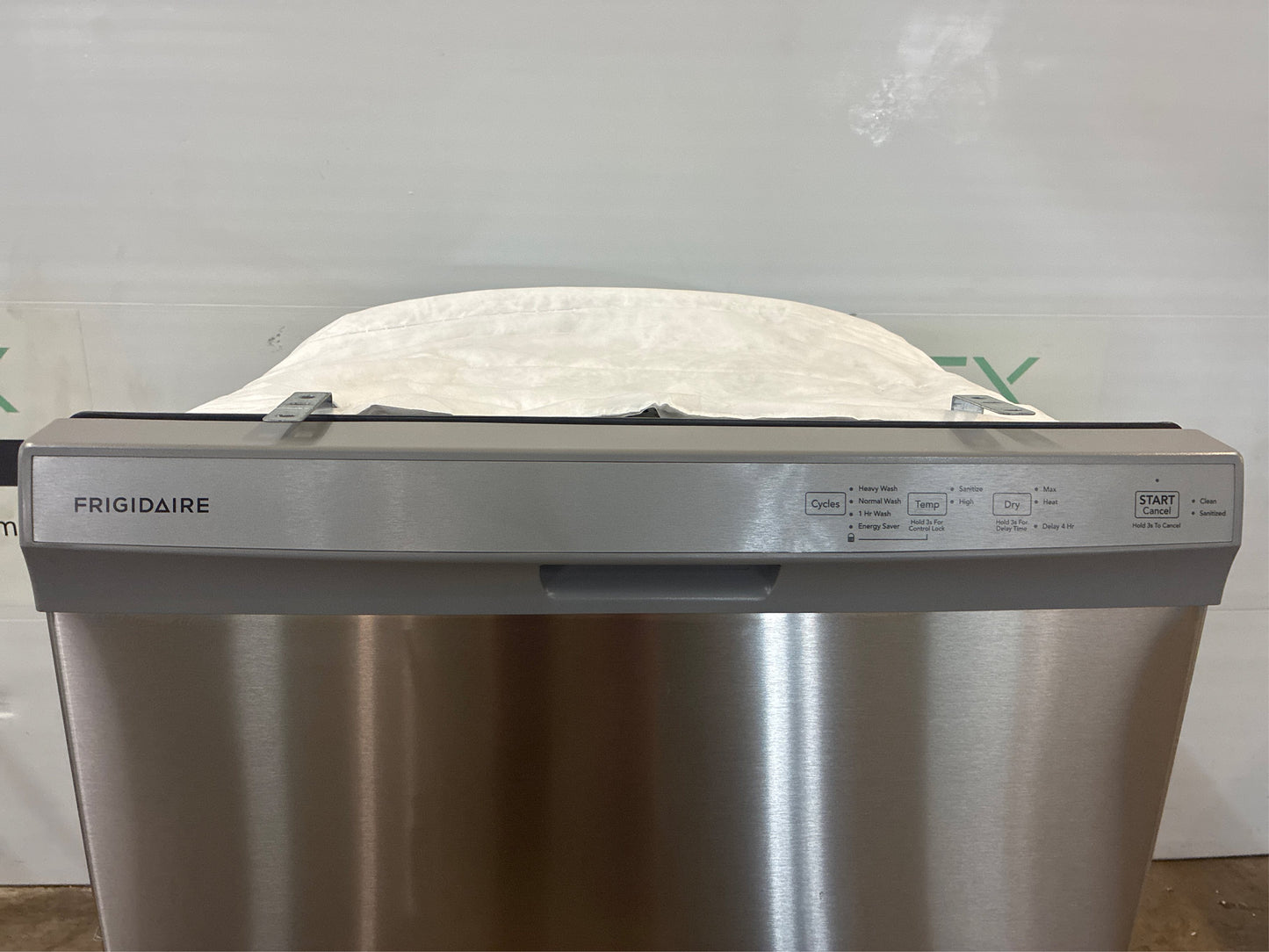 Frigidaire 24 Built-In Dishwasher FDPC4314AS