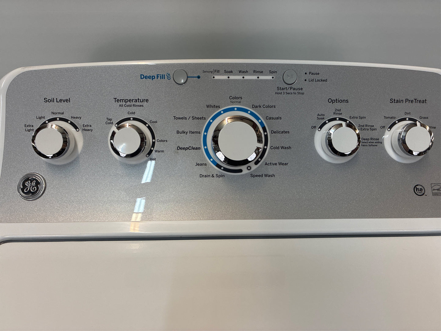 GE 4-cu ft Agitator Top-Load Washer (White)