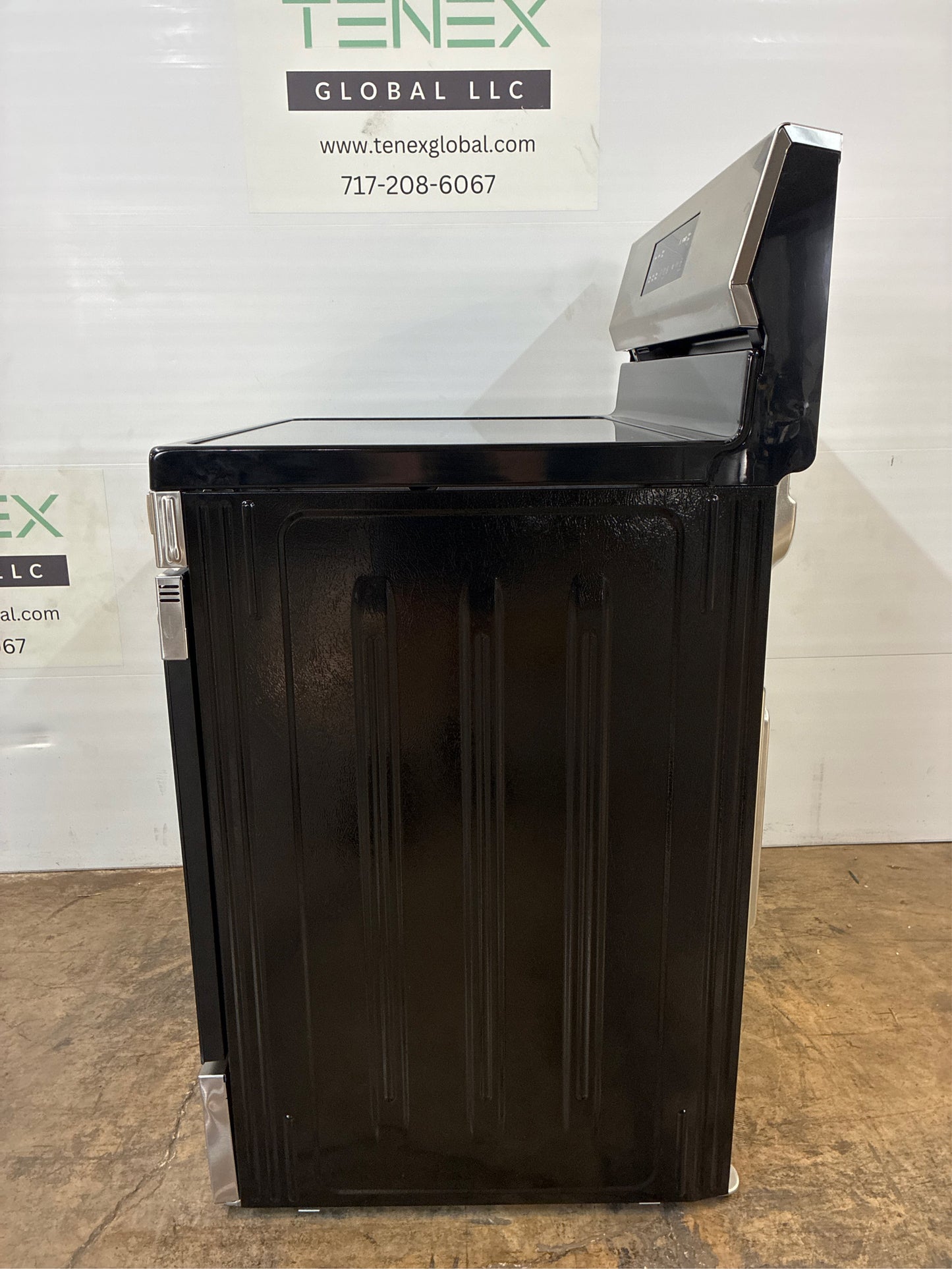 Frigidaire 30 in. 5 Burner Electric Range in Steel