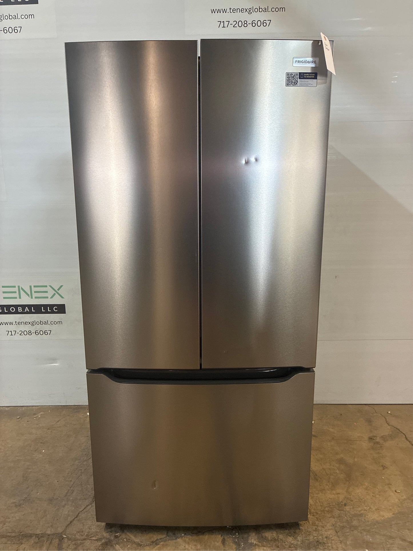 Frigidaire 33 in, 20 Cu Ft Fr Door Refrigerator