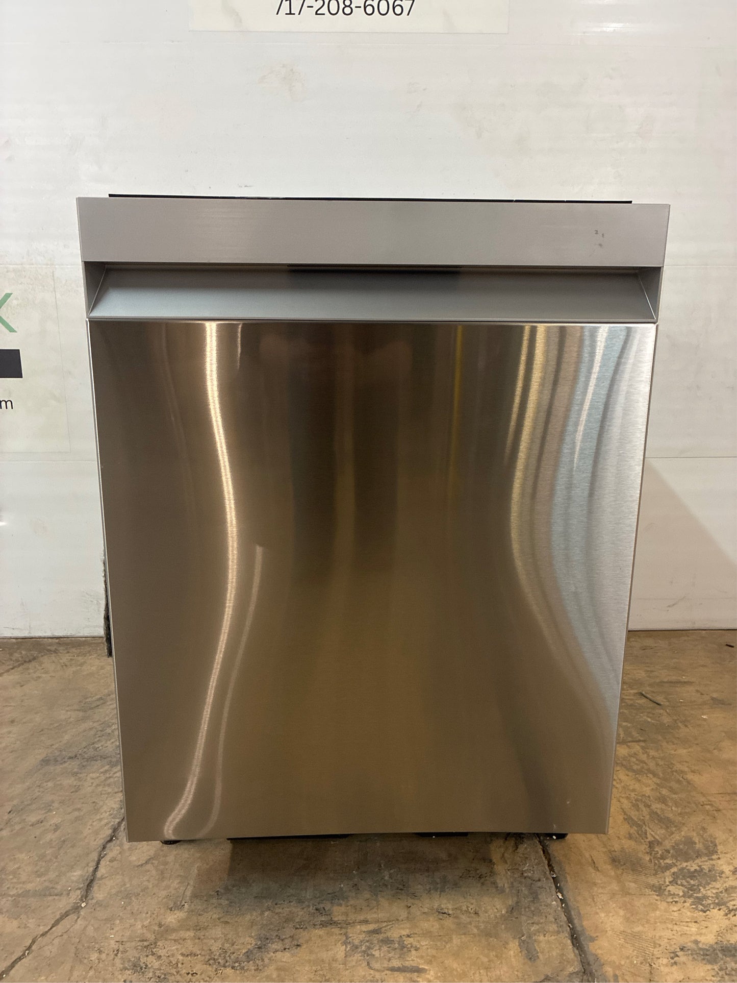 Samsung AutoRelease 24 Dishwasher SS