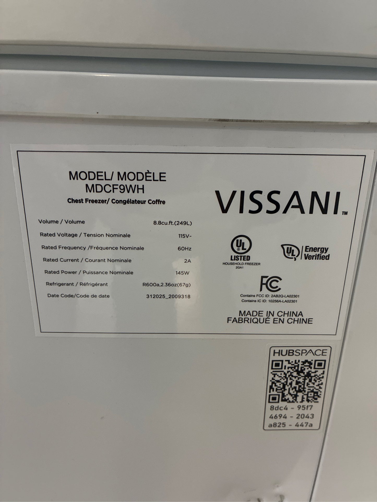 Vissani Hubspace 8.8 cu. ft. Chest Freezer with LED