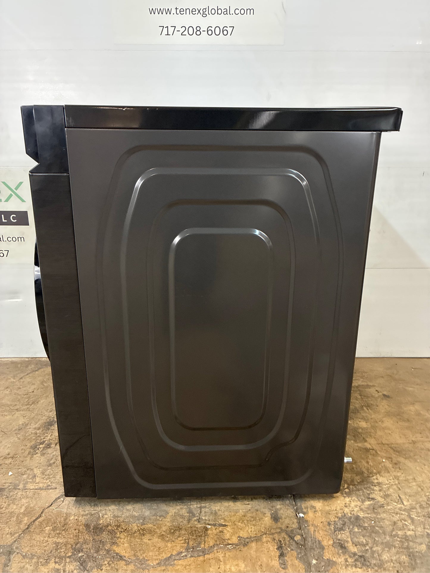 Samsung Bespoke 7.6 cu ft Gas Dryer in Brushed Black