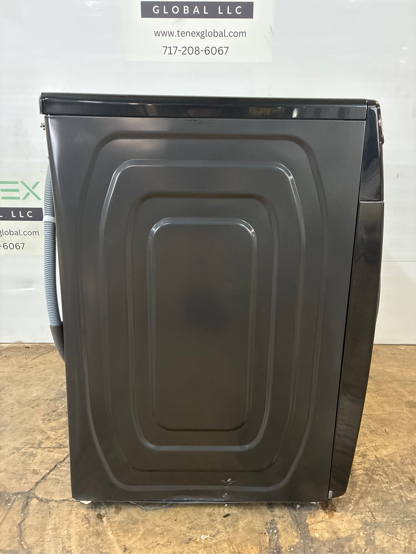 Samsung 4.5 cu. ft. Front Load Washer, Brushed Black