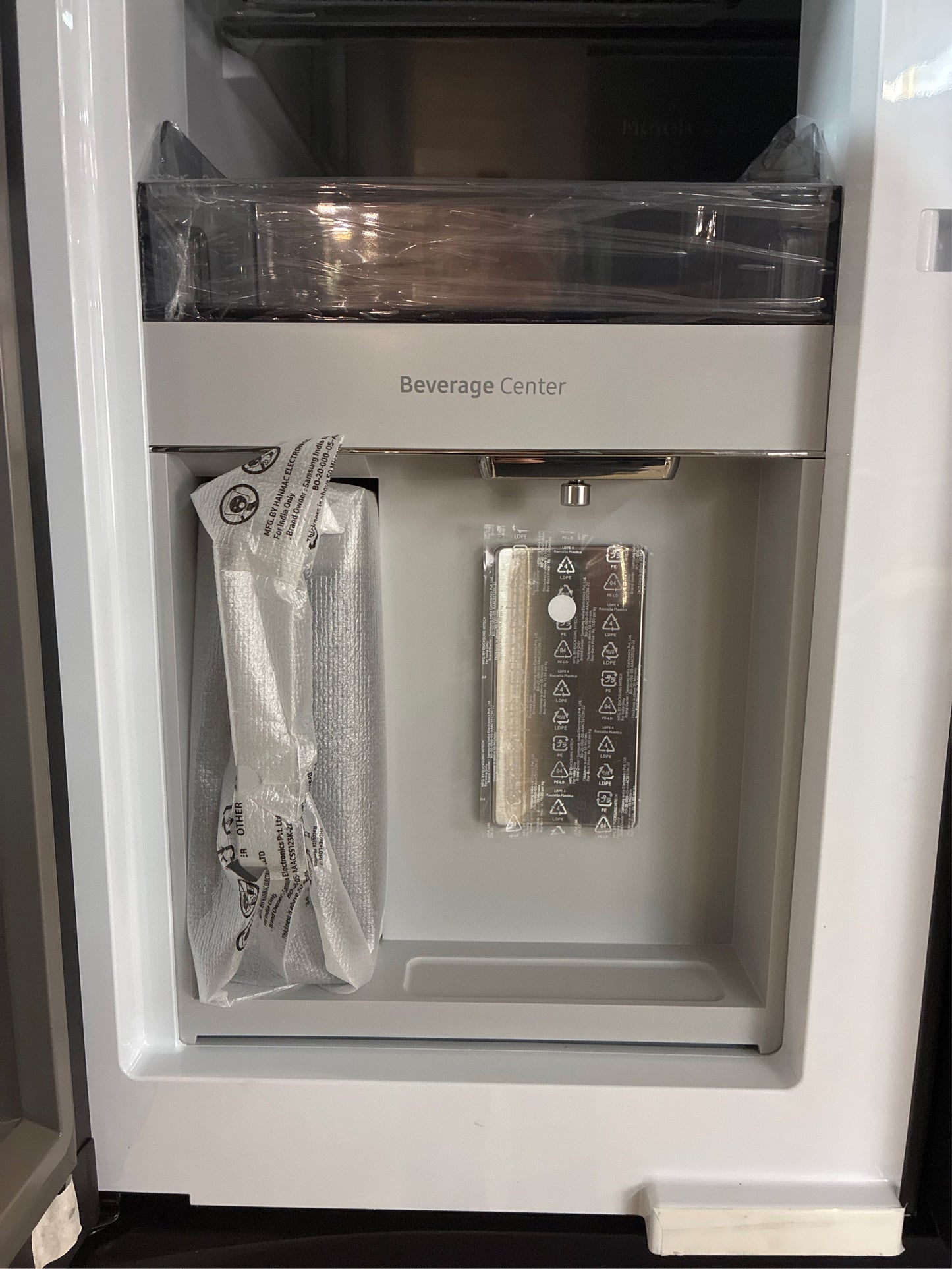 Samsung Bespoke 4-Door Refrigerator w/ AI Hub+