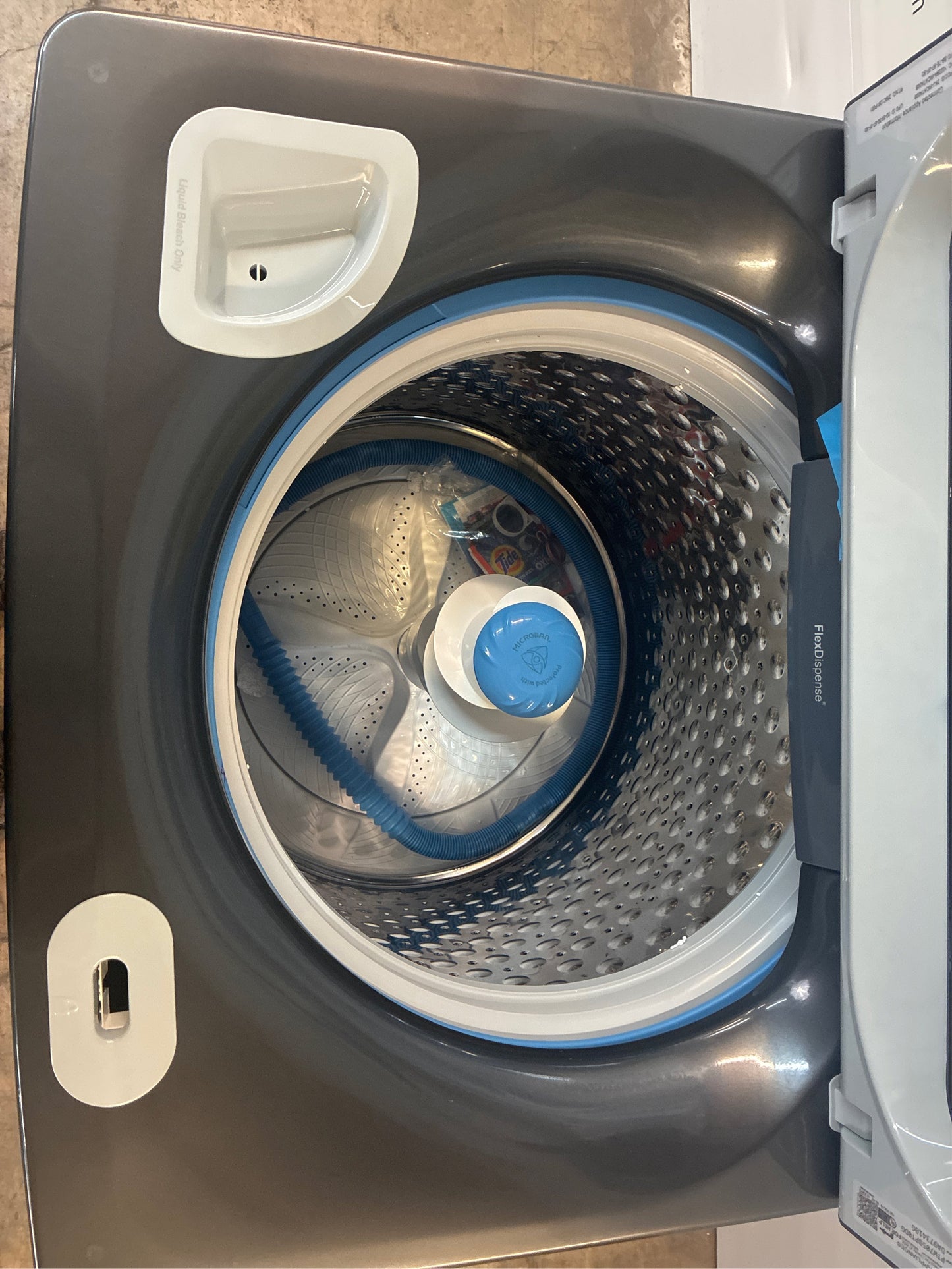 GE Profile 5.3-cu ft Washer (Diamond Gray)