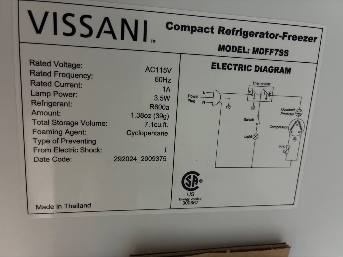 7.1 cu. ft. Top Freezer Refrigerator SS Look