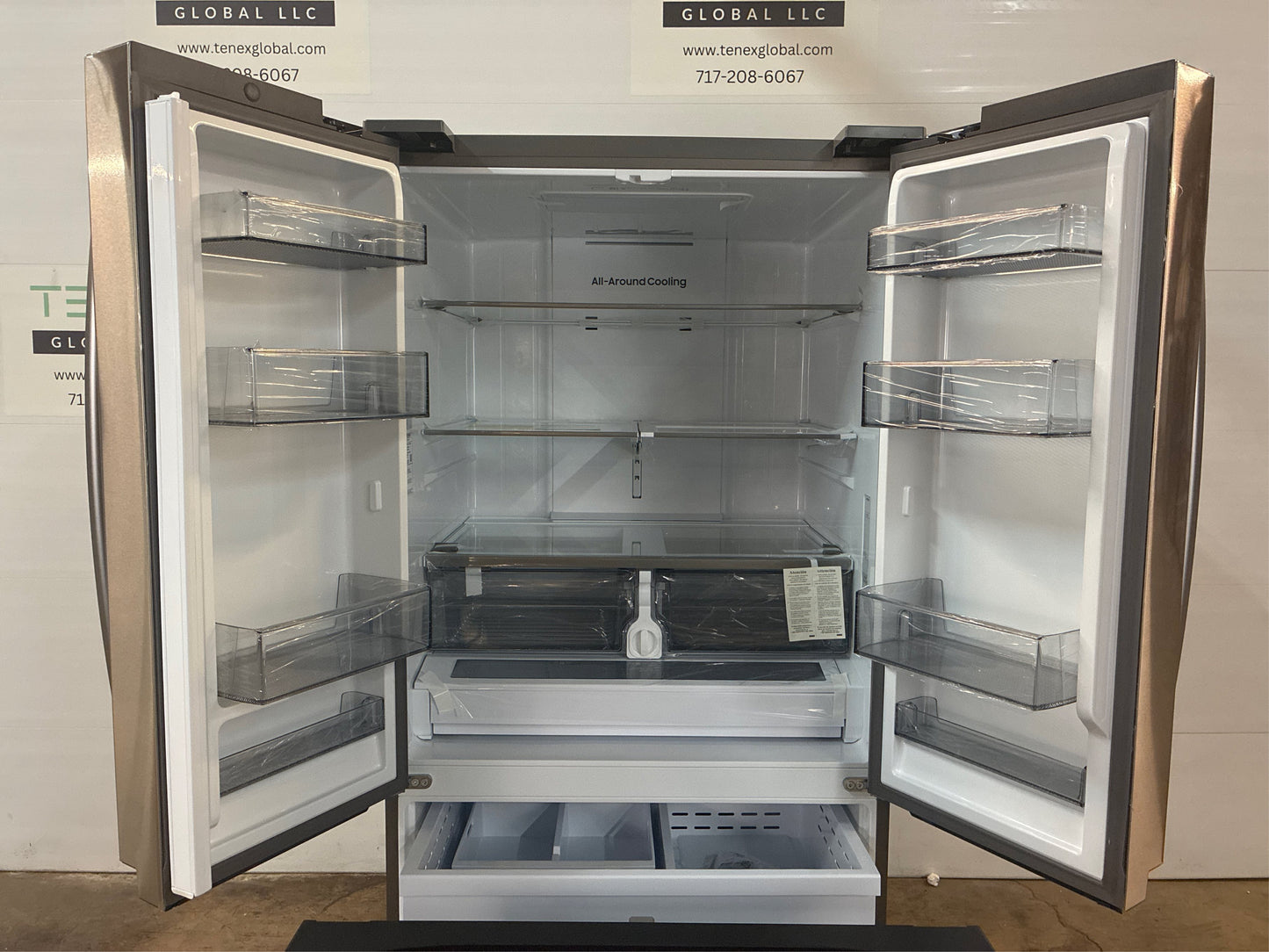 Samsung 32 cu. ft. French Door Refrigerator with Ice Maker