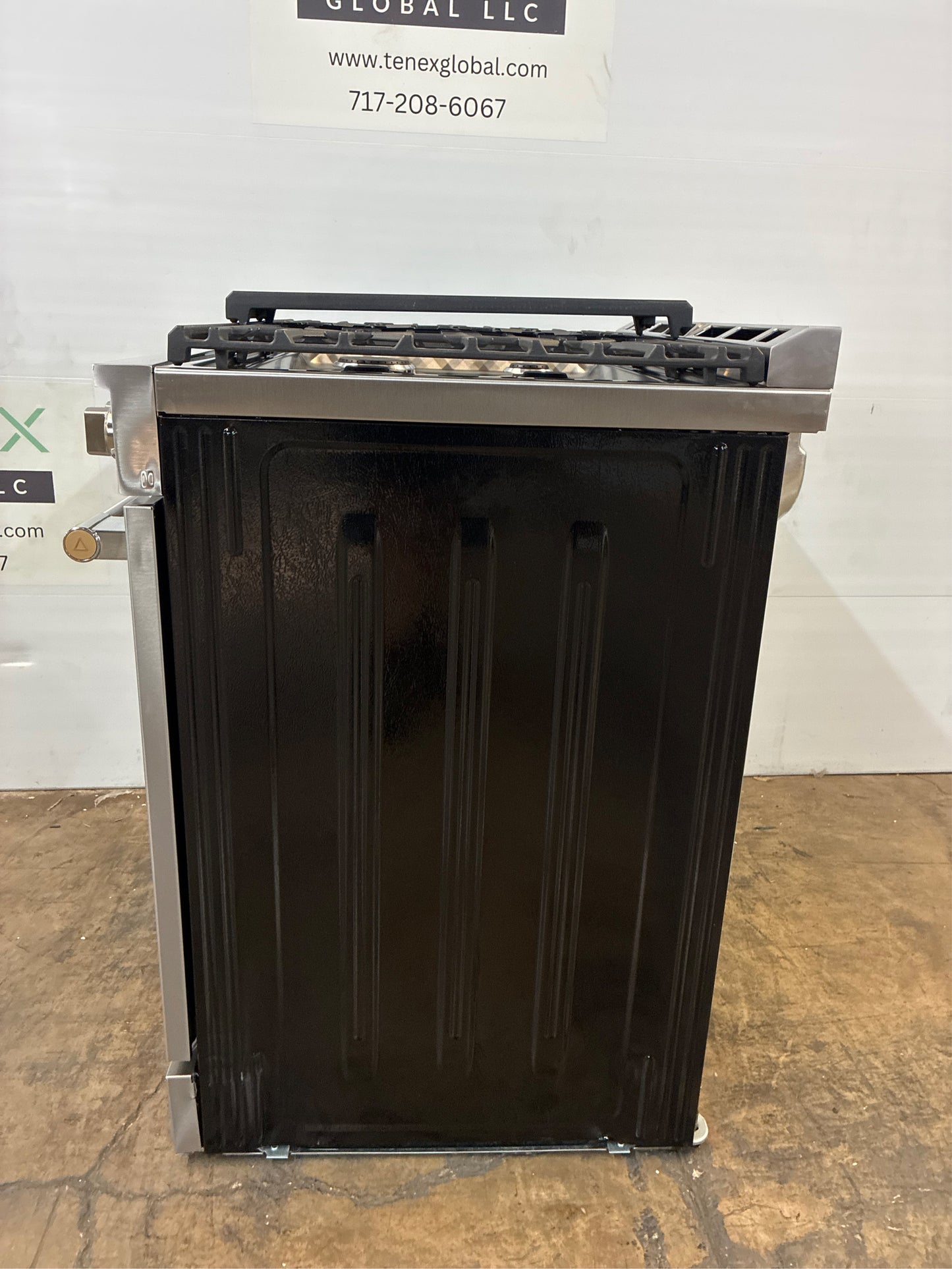 Frigidaire 30" 6 Burner Gas Range in Stainless Steel