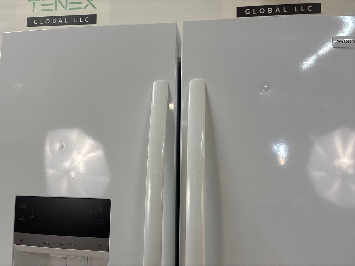 Frigidaire 27.8 cu ft French Door Refrigerator in White