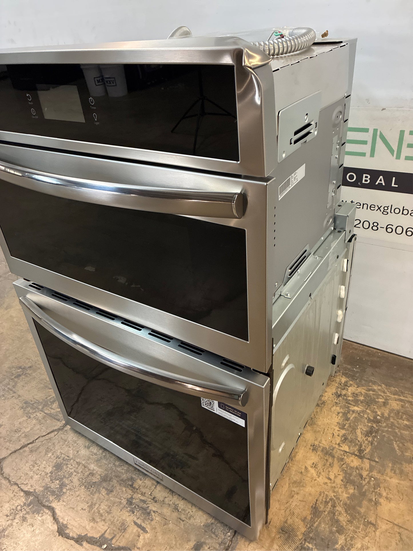 Frigidaire Gallery 27" Electric Oven & Microwave