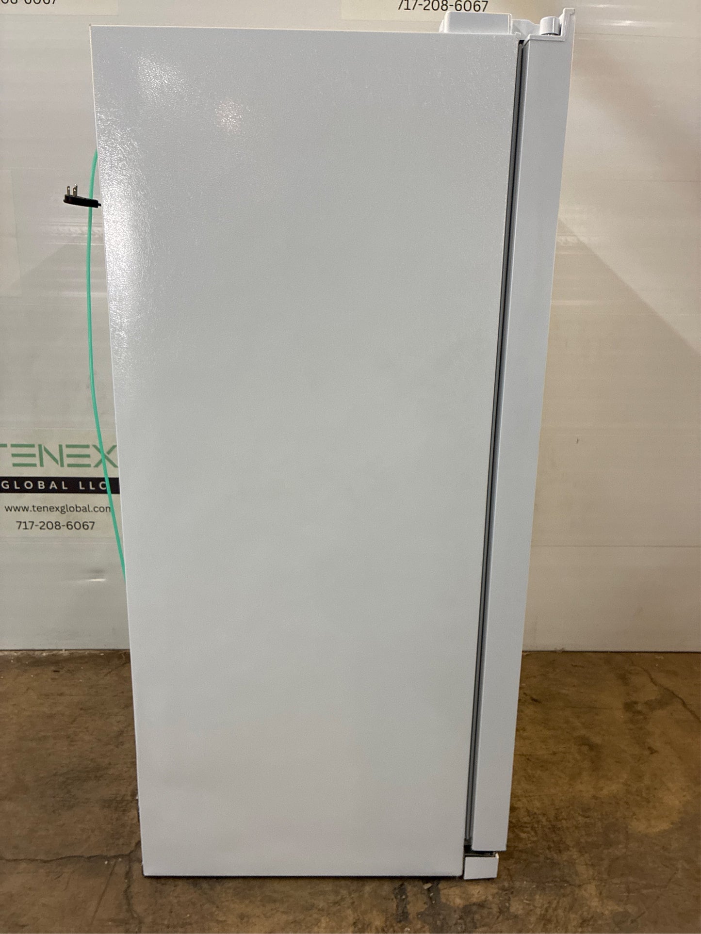Frigidaire 22.3 cu. ft. 33 in. Side by Side Refrigerator