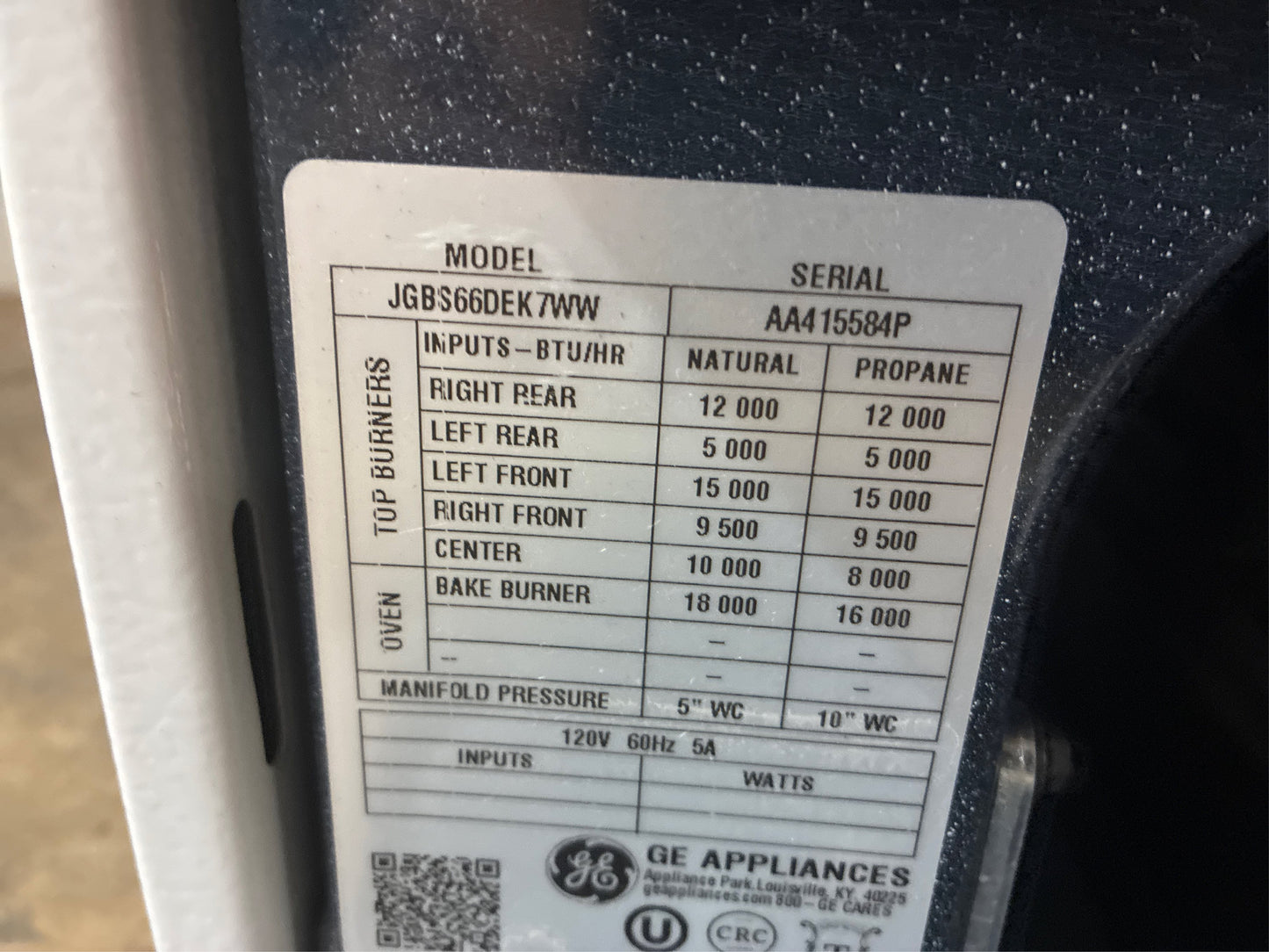 GE 30" 5-Burner 5-cu ft Gas Range (White)