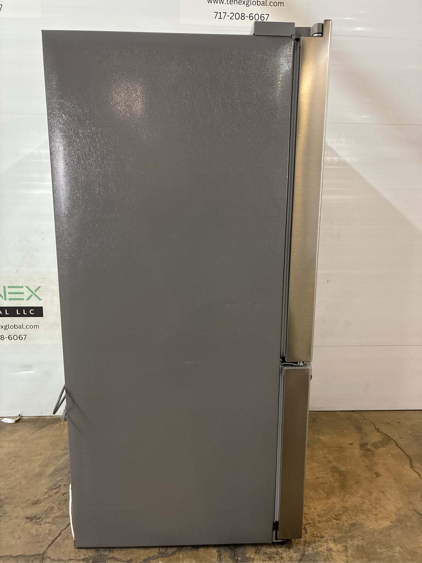 Frigidaire 27.8 cu. ft. - French Door Refrigerator