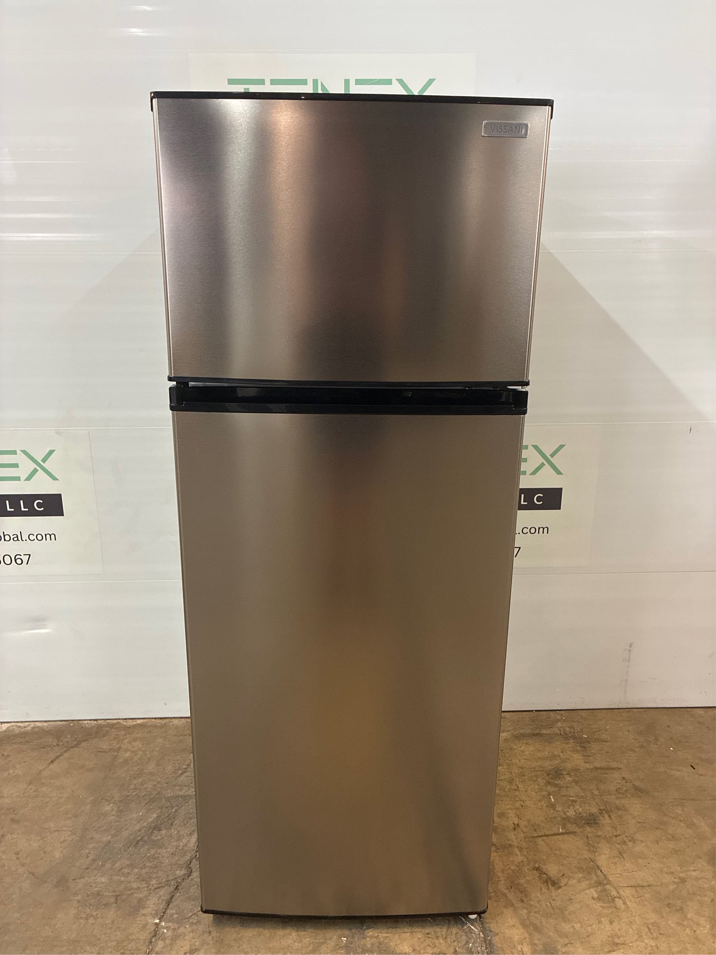 7.1 cu. ft. Top Freezer Refrigerator in SS Look